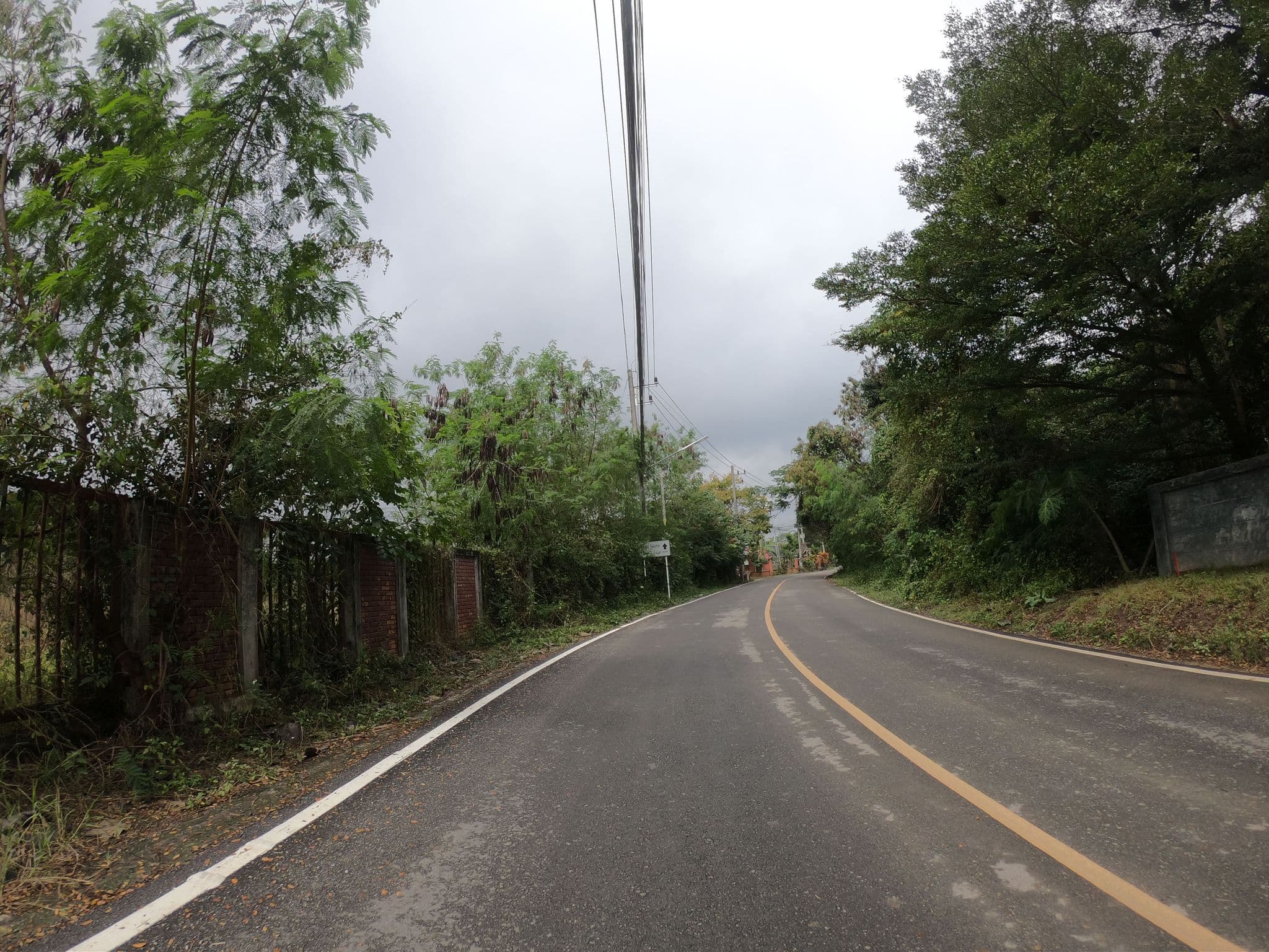 Street view near Baan Pakpon, Chiang Mai