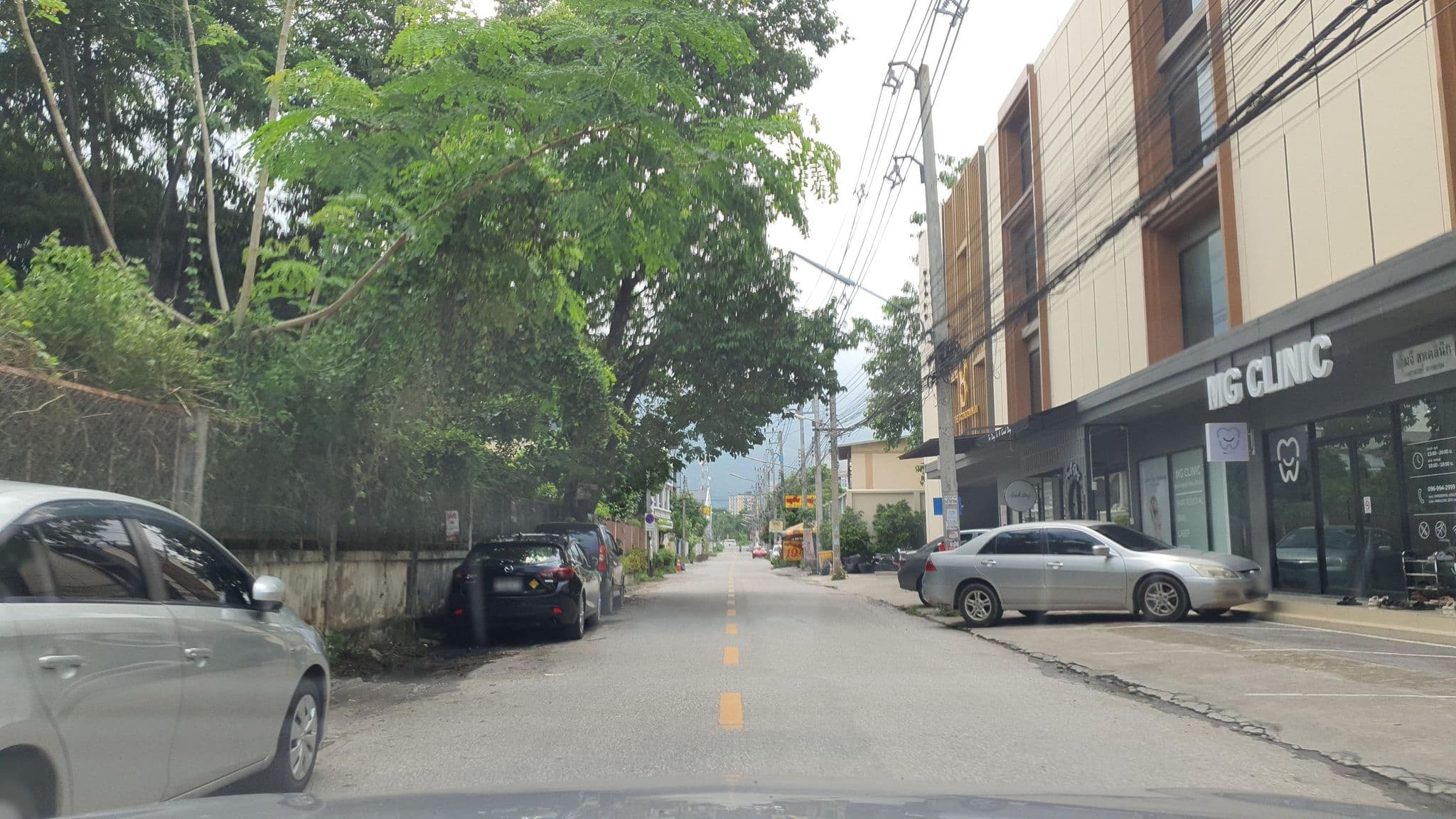 Street view near Vanilla Residence, Chiang Mai