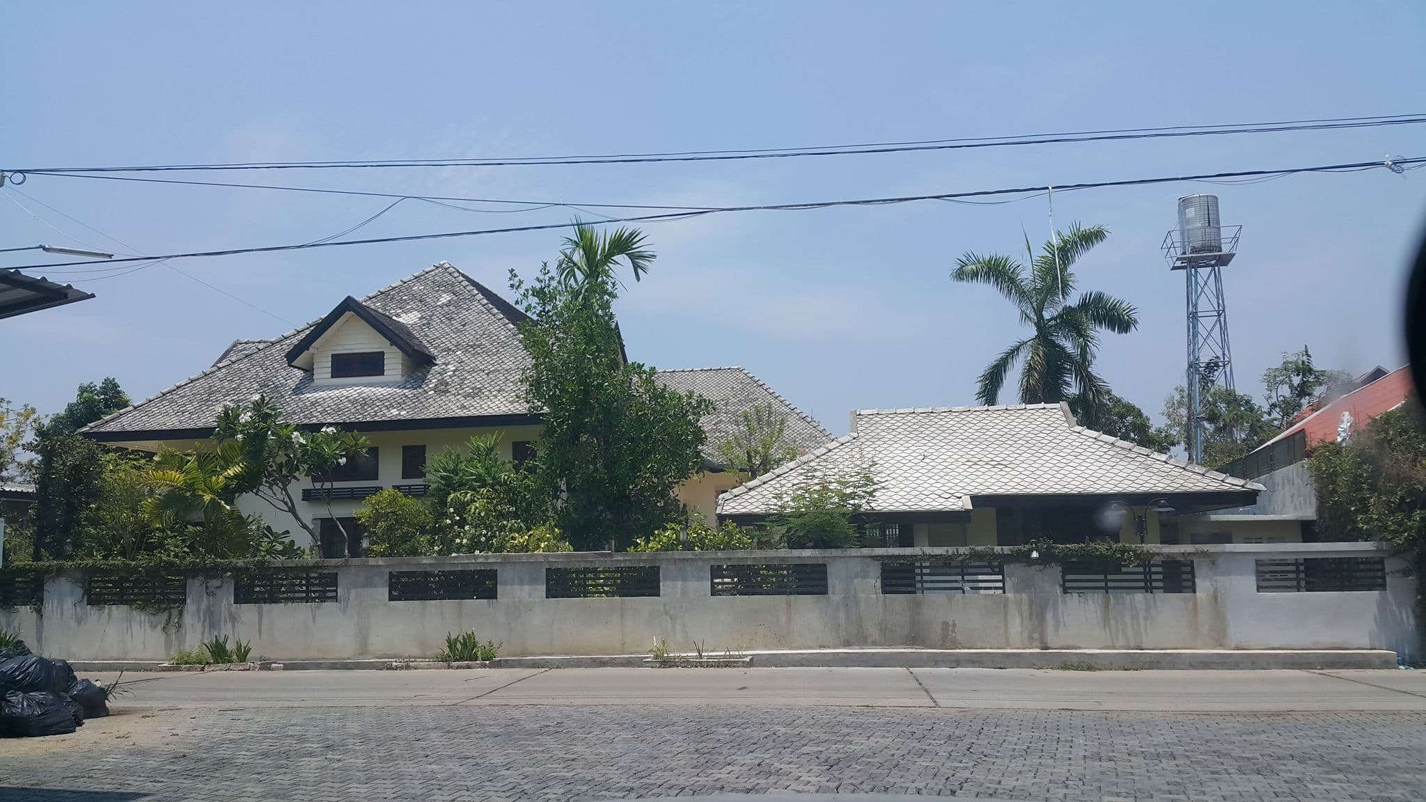 Street view near Vdara Pool Resort, Chiang Mai