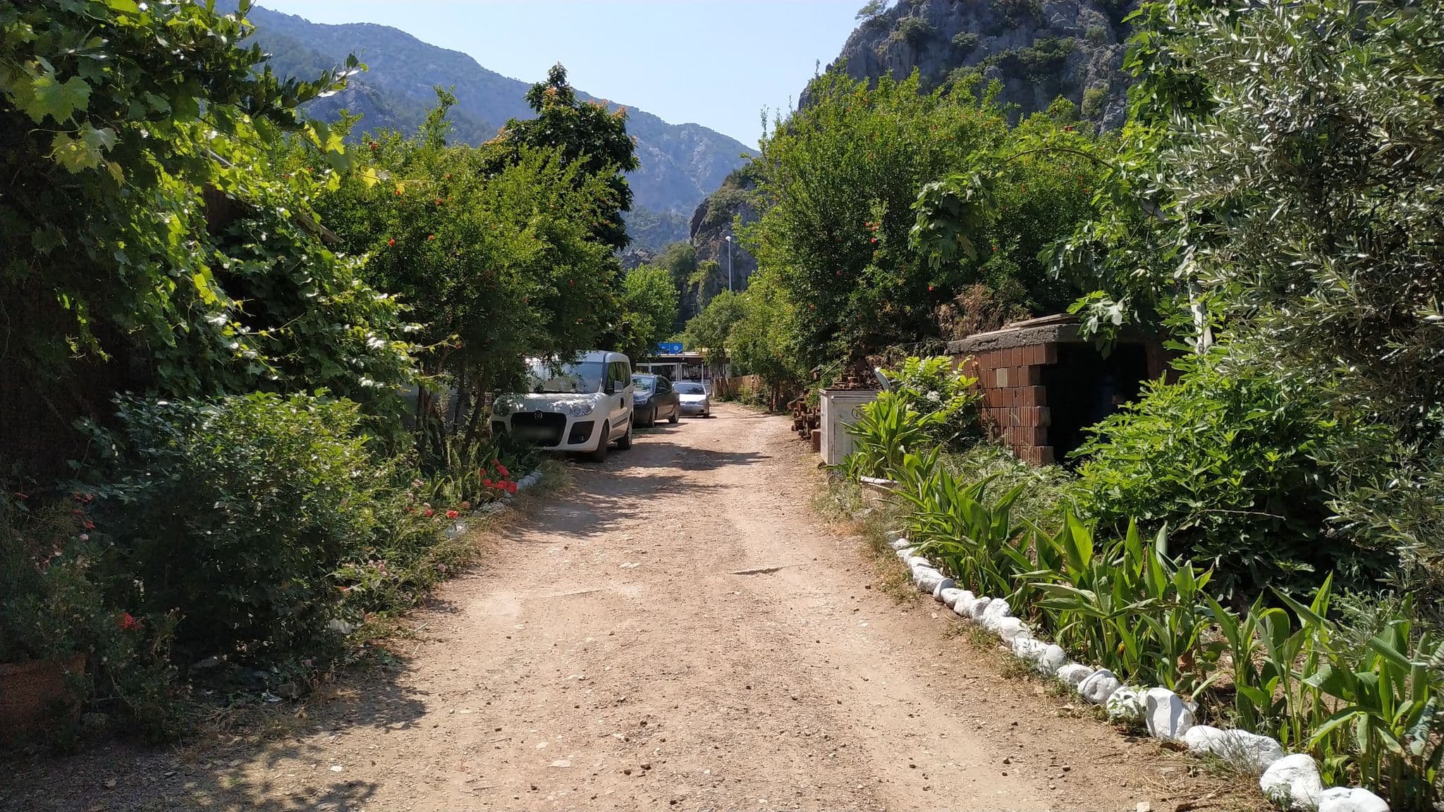 Street view near One Orange Motel, Ulupınar — © limping (CC BY-SA · Mapillary)