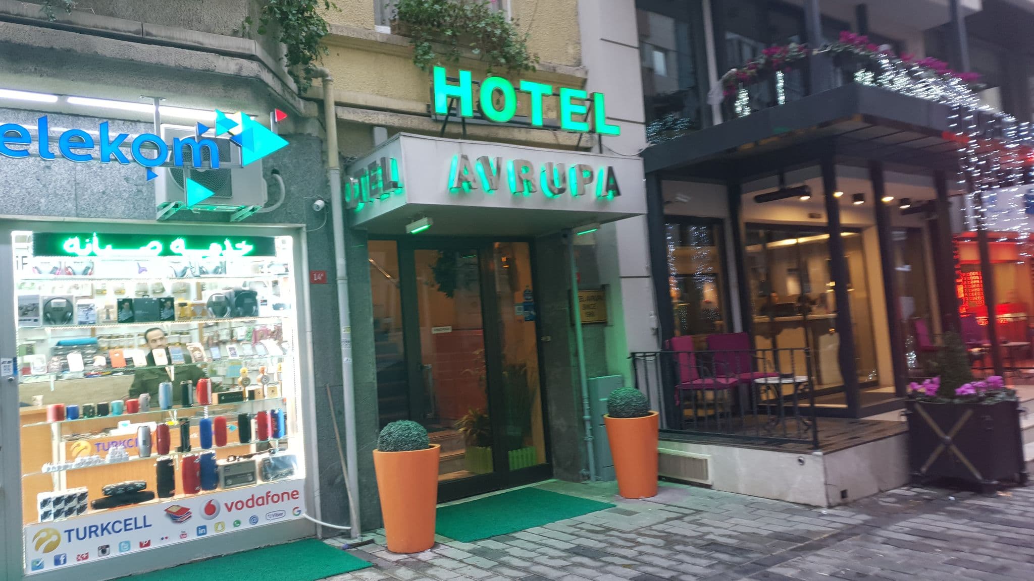 Street view near Hotel Occidental Taksim, Şişli