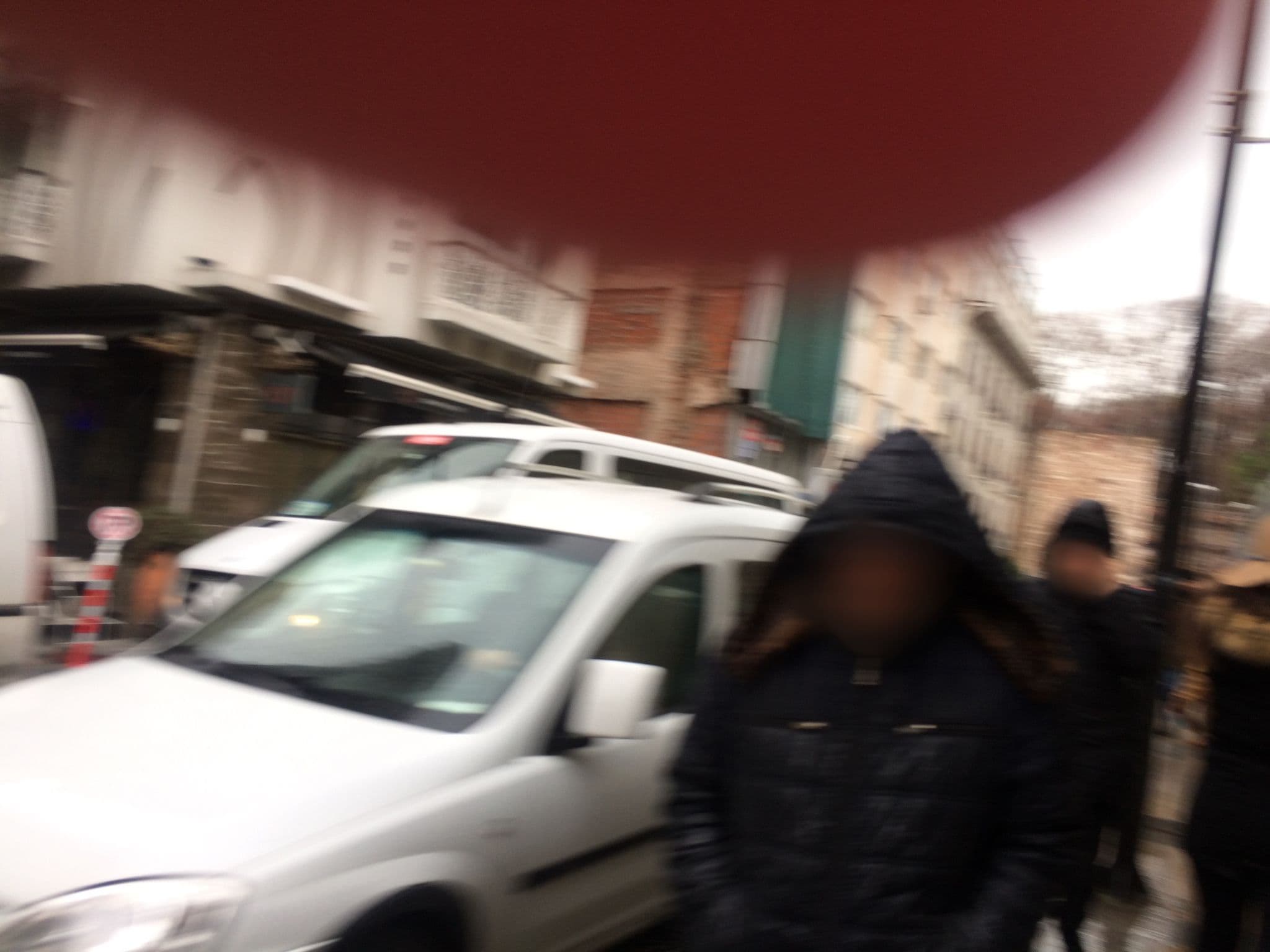Street view near Yasmak Sultan Hotel, Eminönü