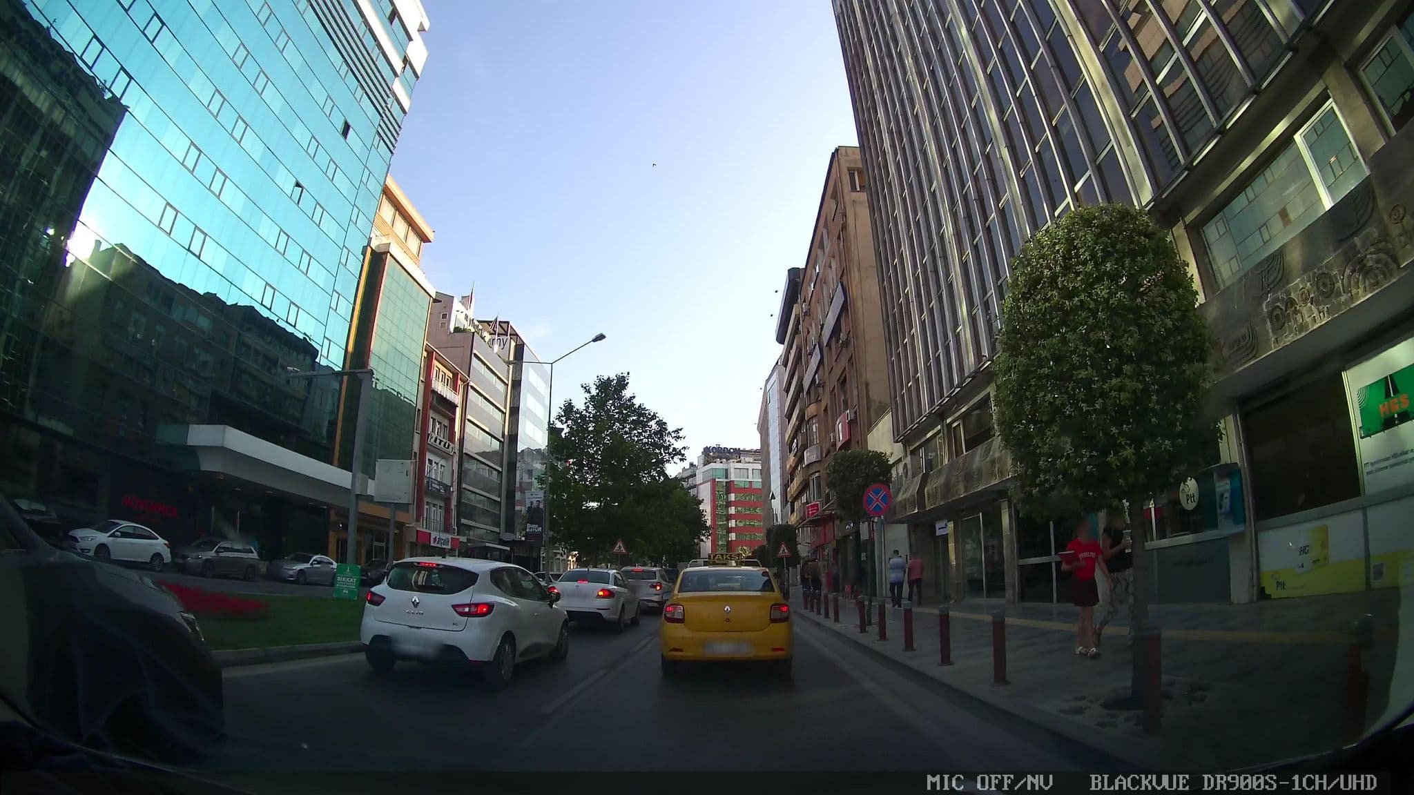 Street view near Mövenpick Hotel İzmir, İzmir — © asturksever (CC BY-SA · Mapillary)