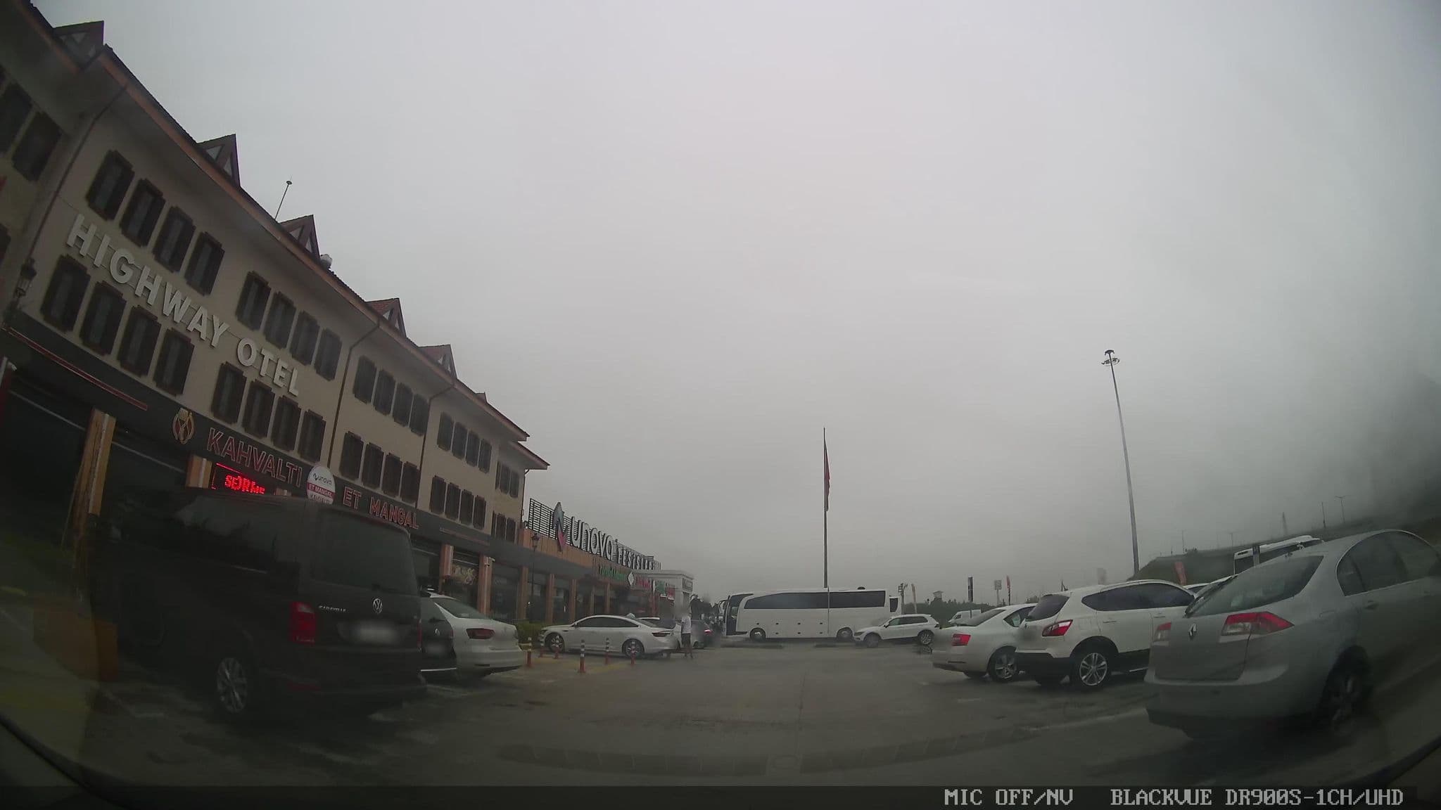 Street view near HighWay Hotel, Gölköy — © asturksever (CC BY-SA · Mapillary)