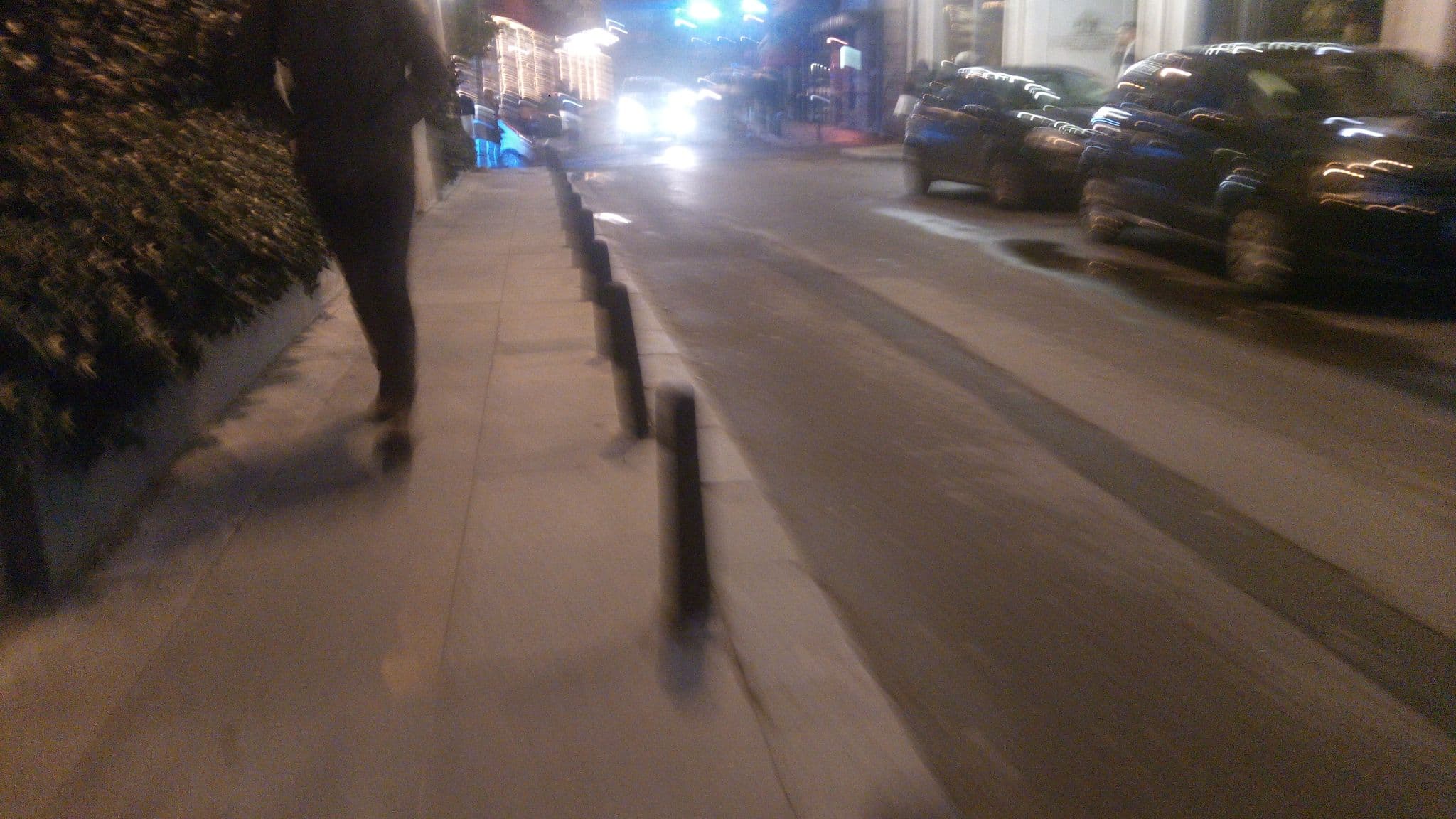 Street view near Pera Rose Hotel, Eminönü