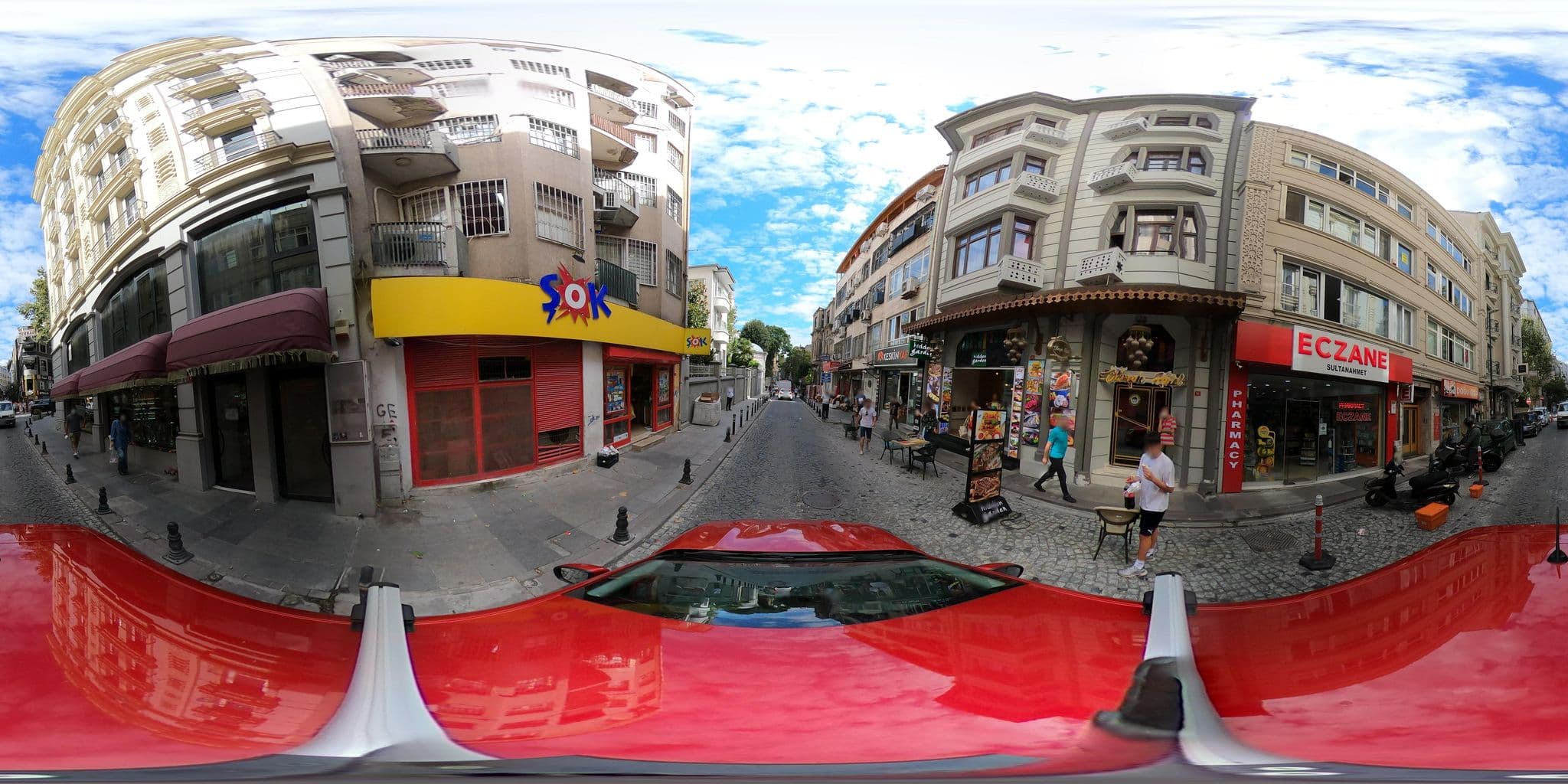 Street view near Paris hotel, Sultanahmet