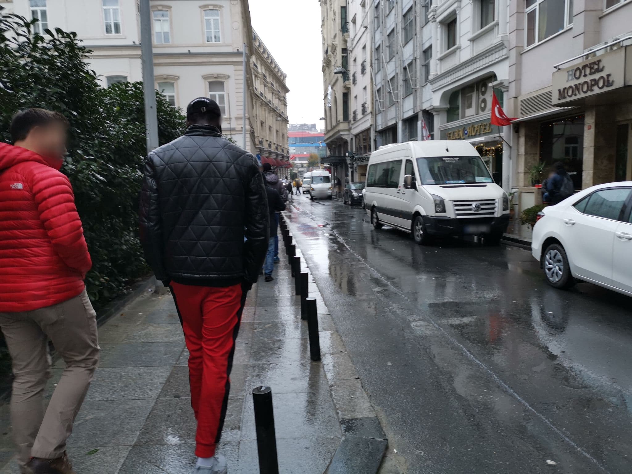 Street view near Elan Otel, Eminönü