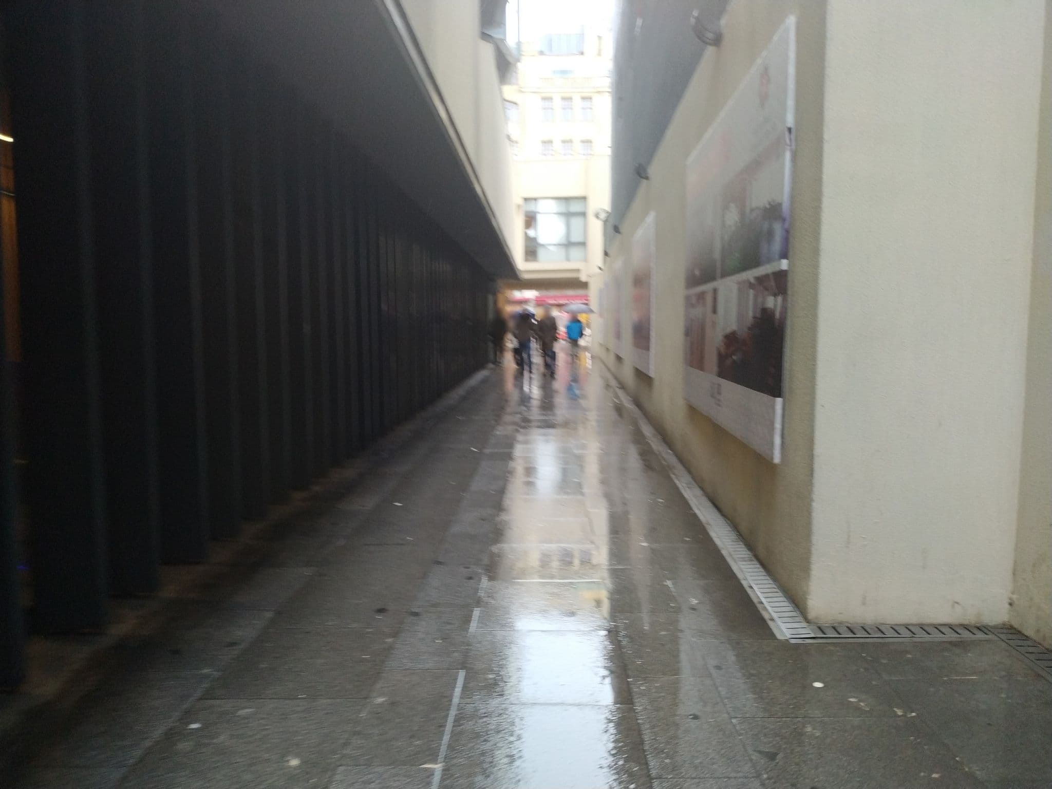 Street view near De pera, Eminönü