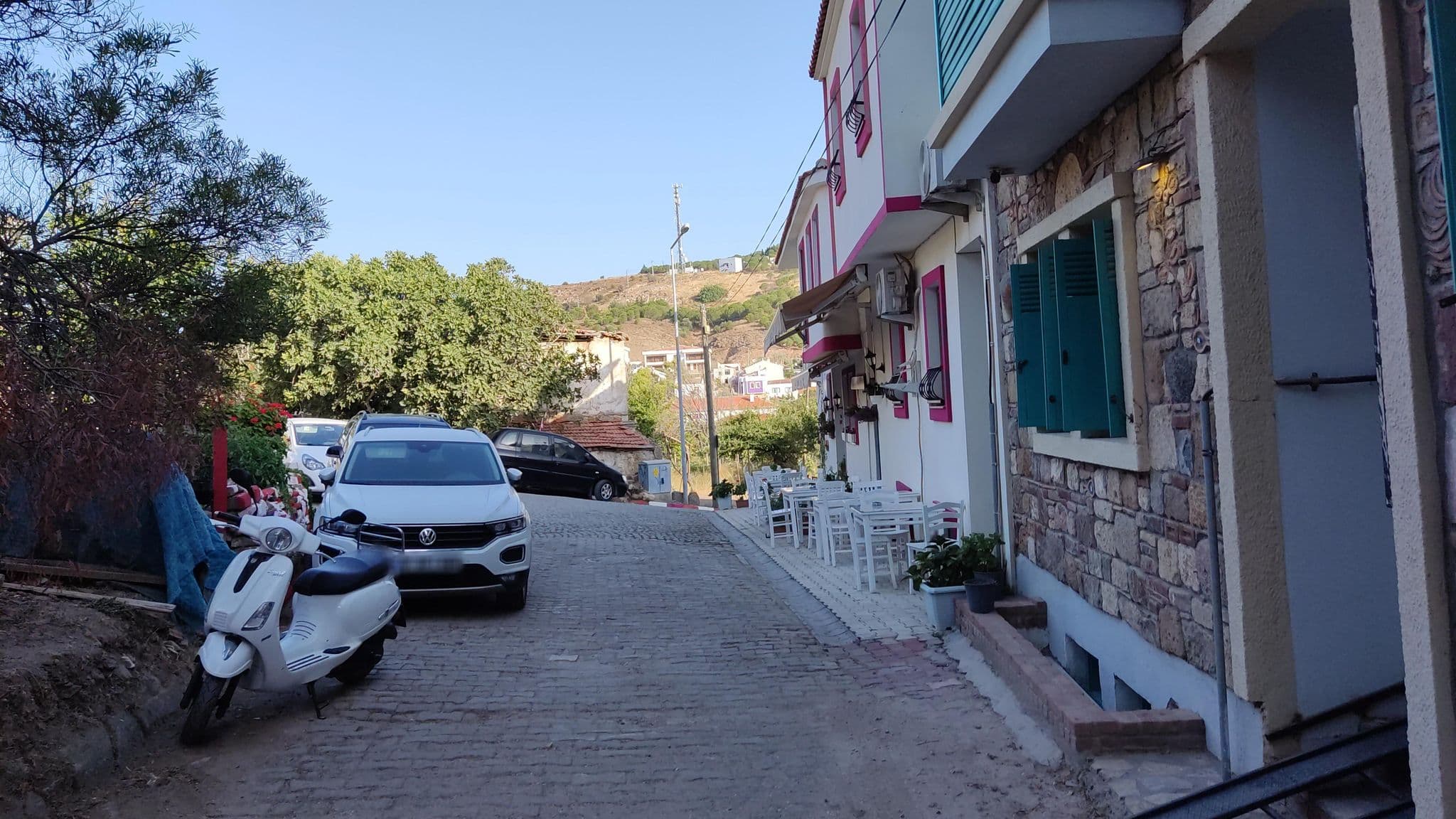 Street view near Ada Olympos Butik Otel, Bozcaada — © orkut (CC BY-SA · Mapillary)