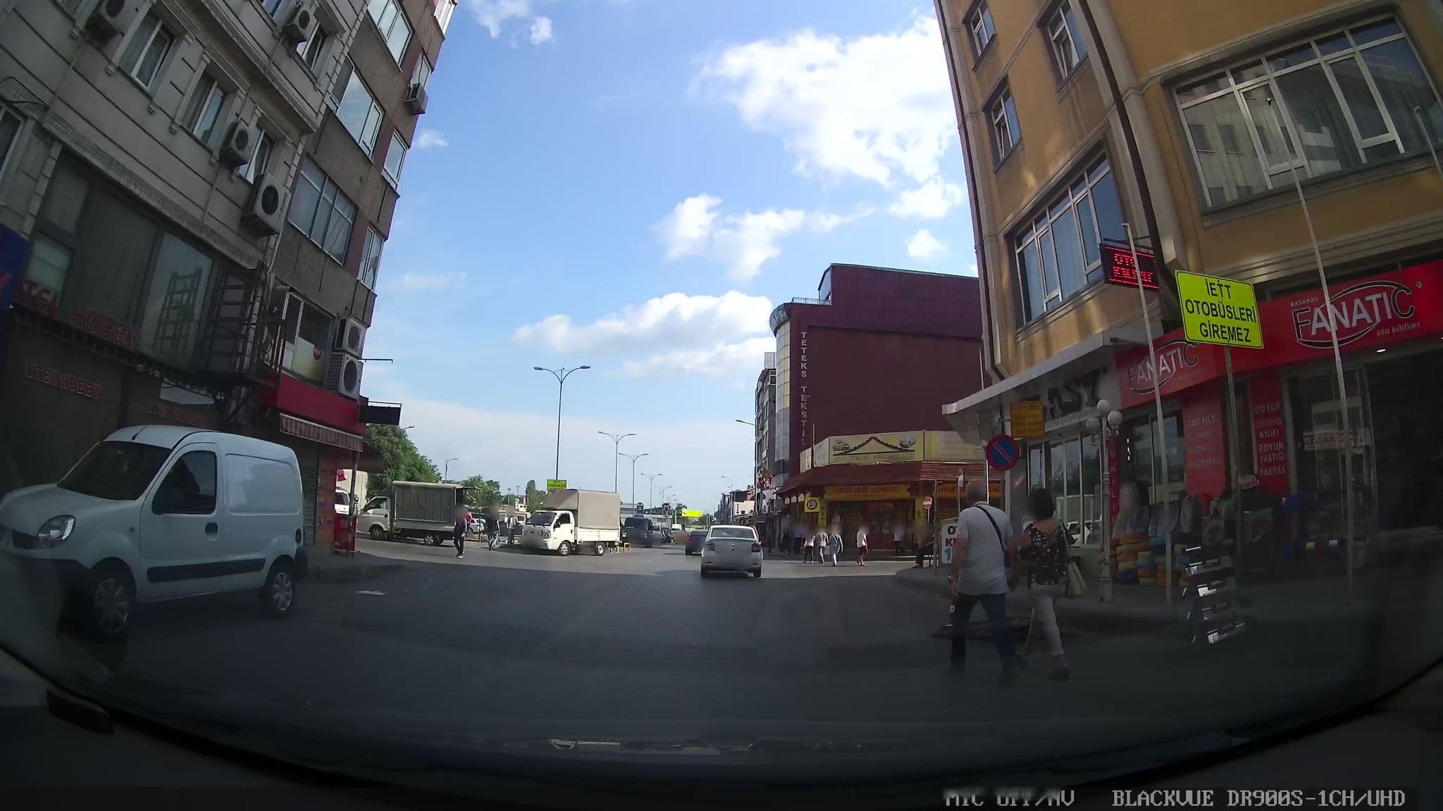 Street view near Mekke otel, Istanbul