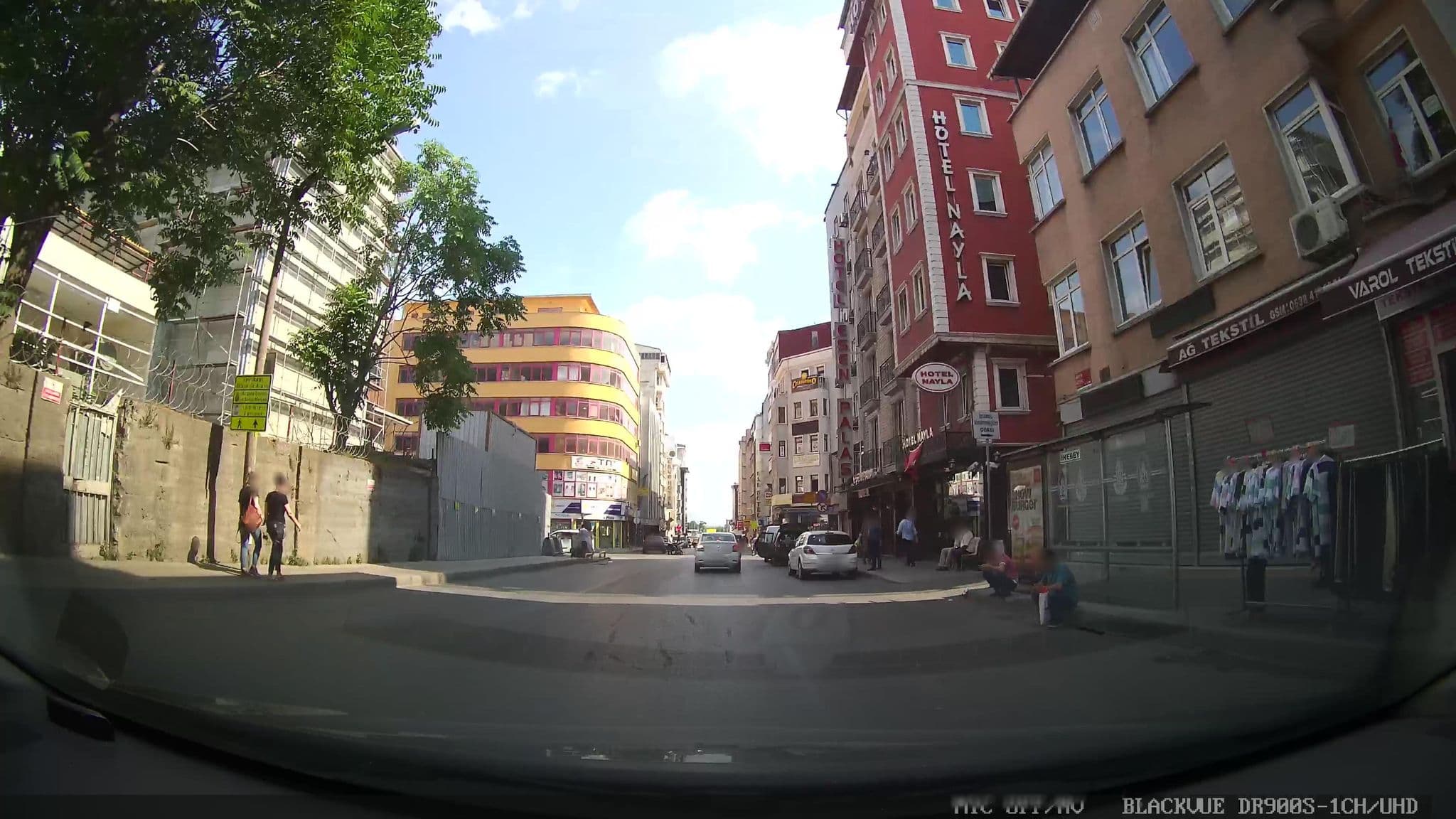 Street view near Esen Palas Hote, Istanbul