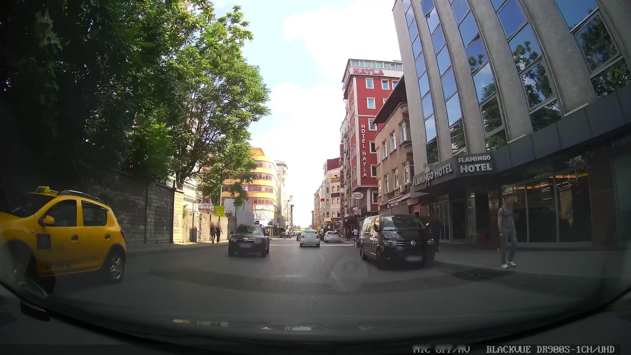 Street view near Flamingo Hotel, Istanbul
