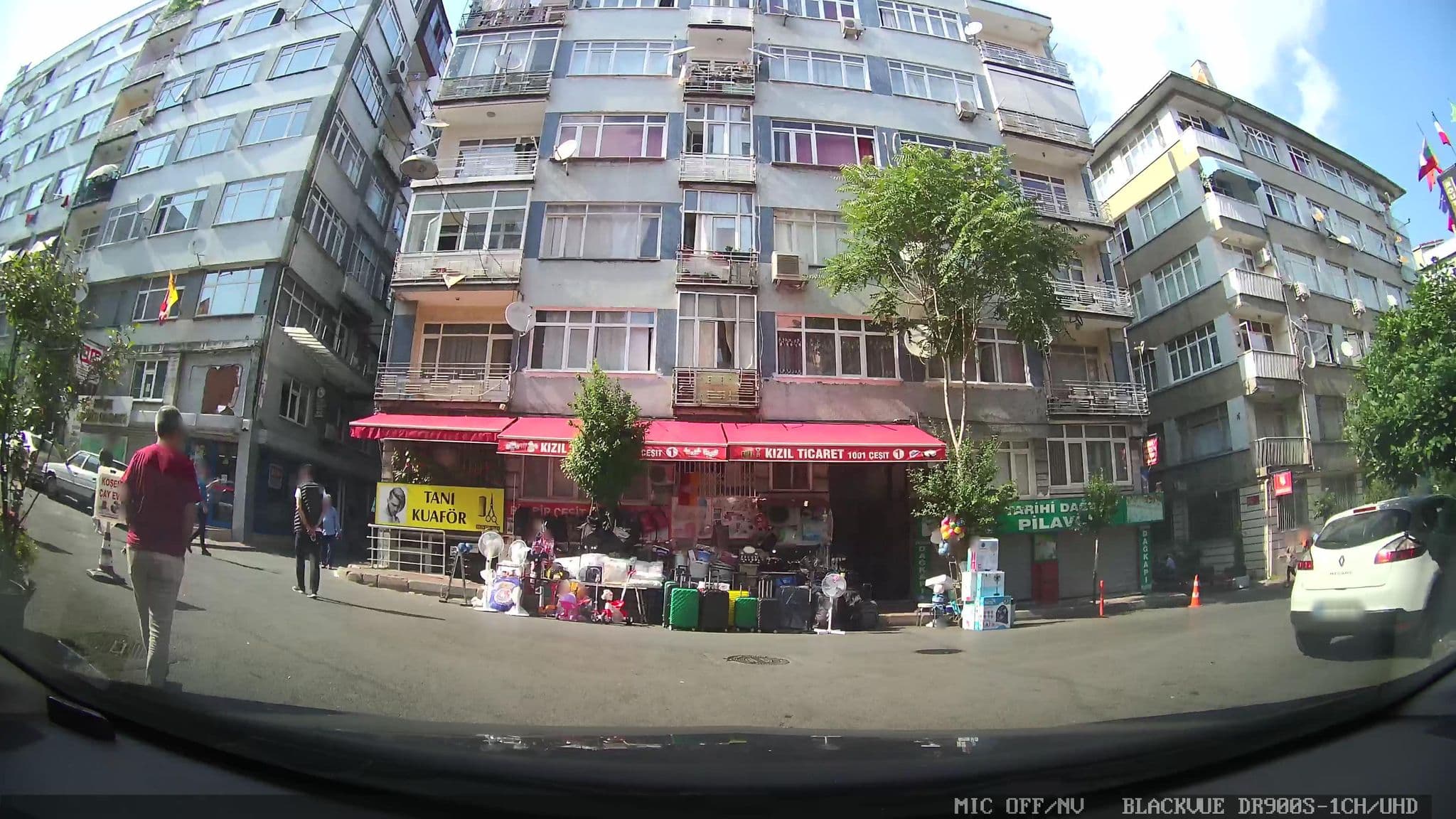 Street view near Daylight Hotel, Istanbul