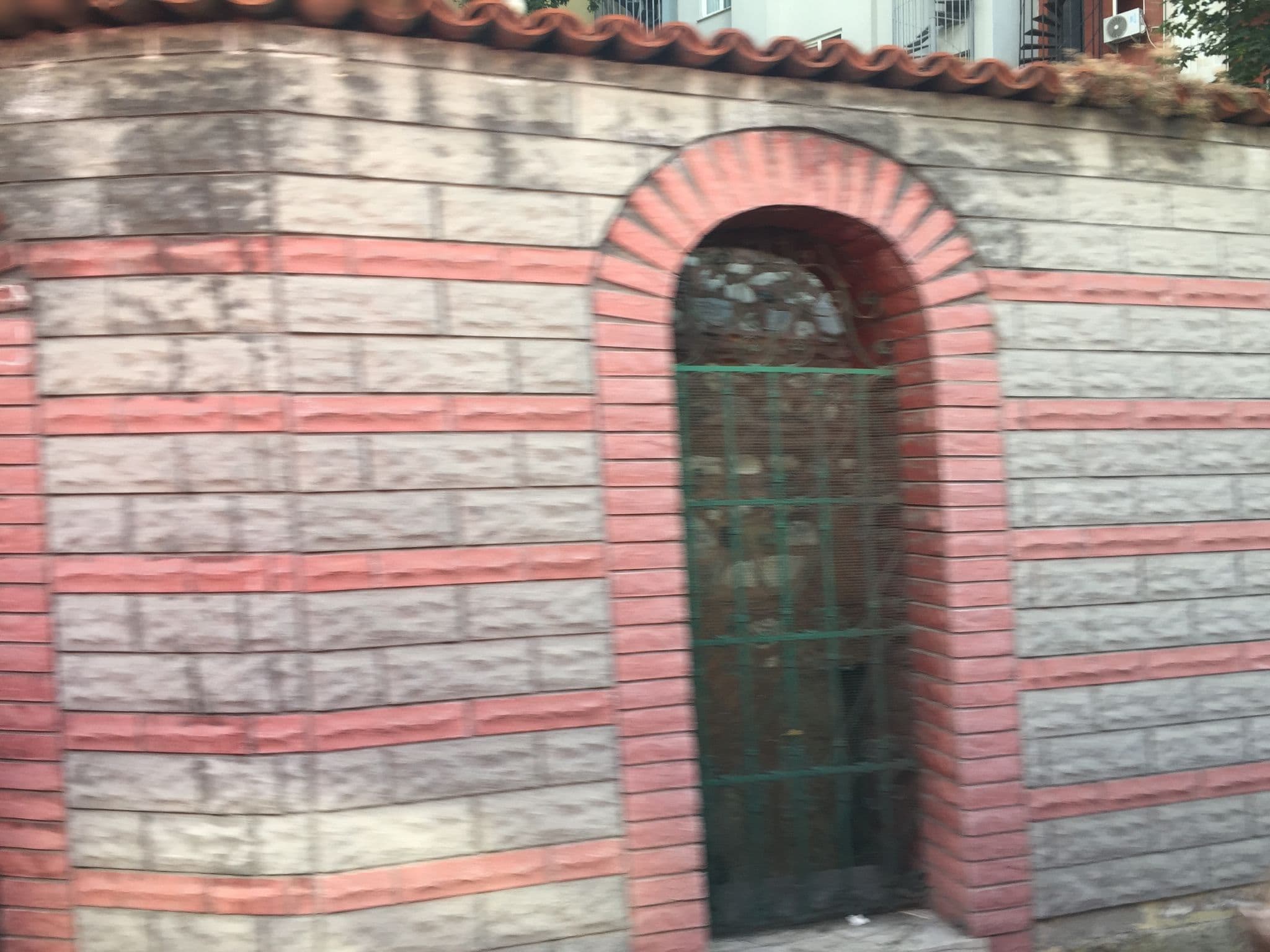 Street view near Yasmak Comfort, Eminönü