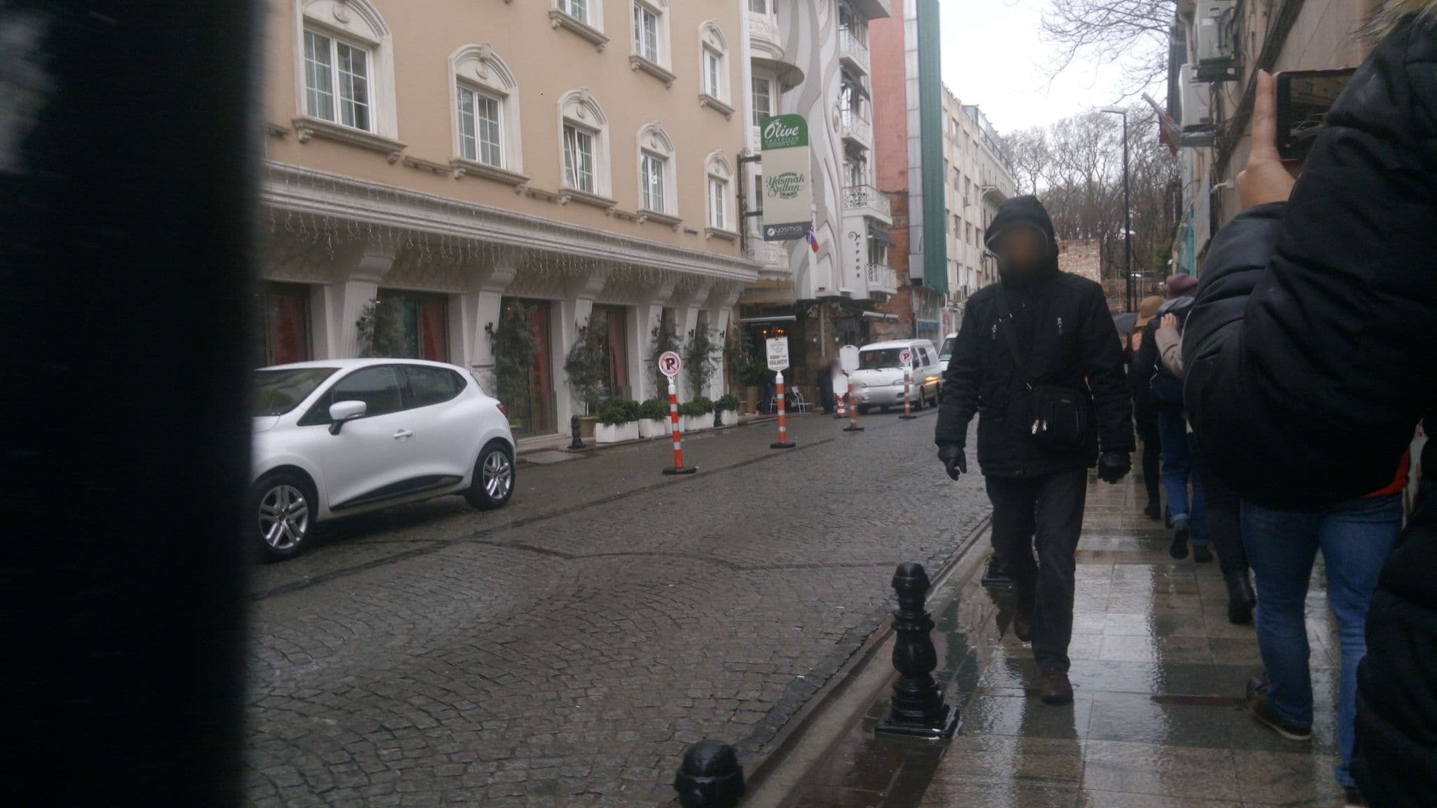 Street view near Hypnos Design Hotel Istanbul, Eminönü