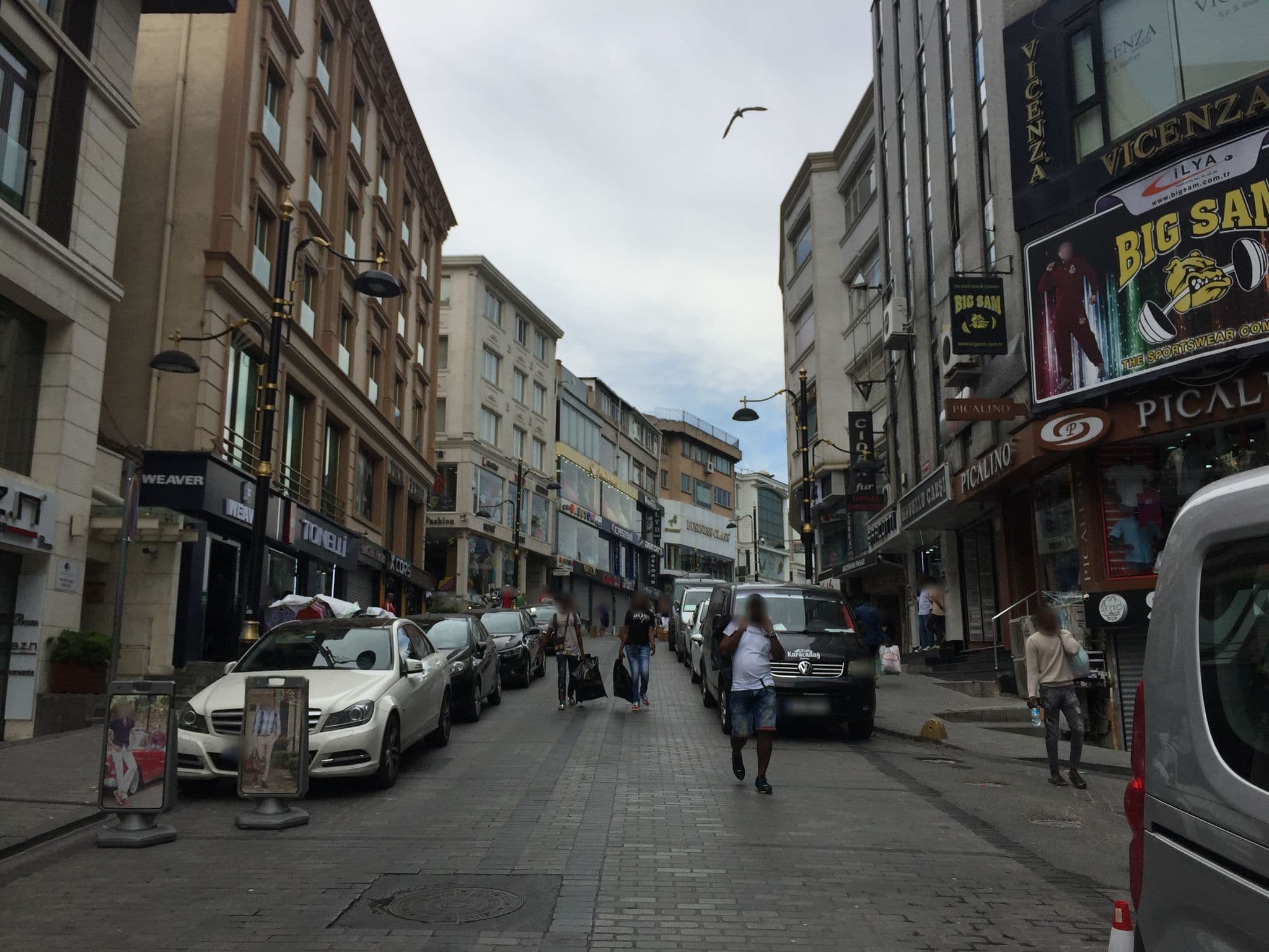 Street view near Bekdaş Hotel, Istanbul