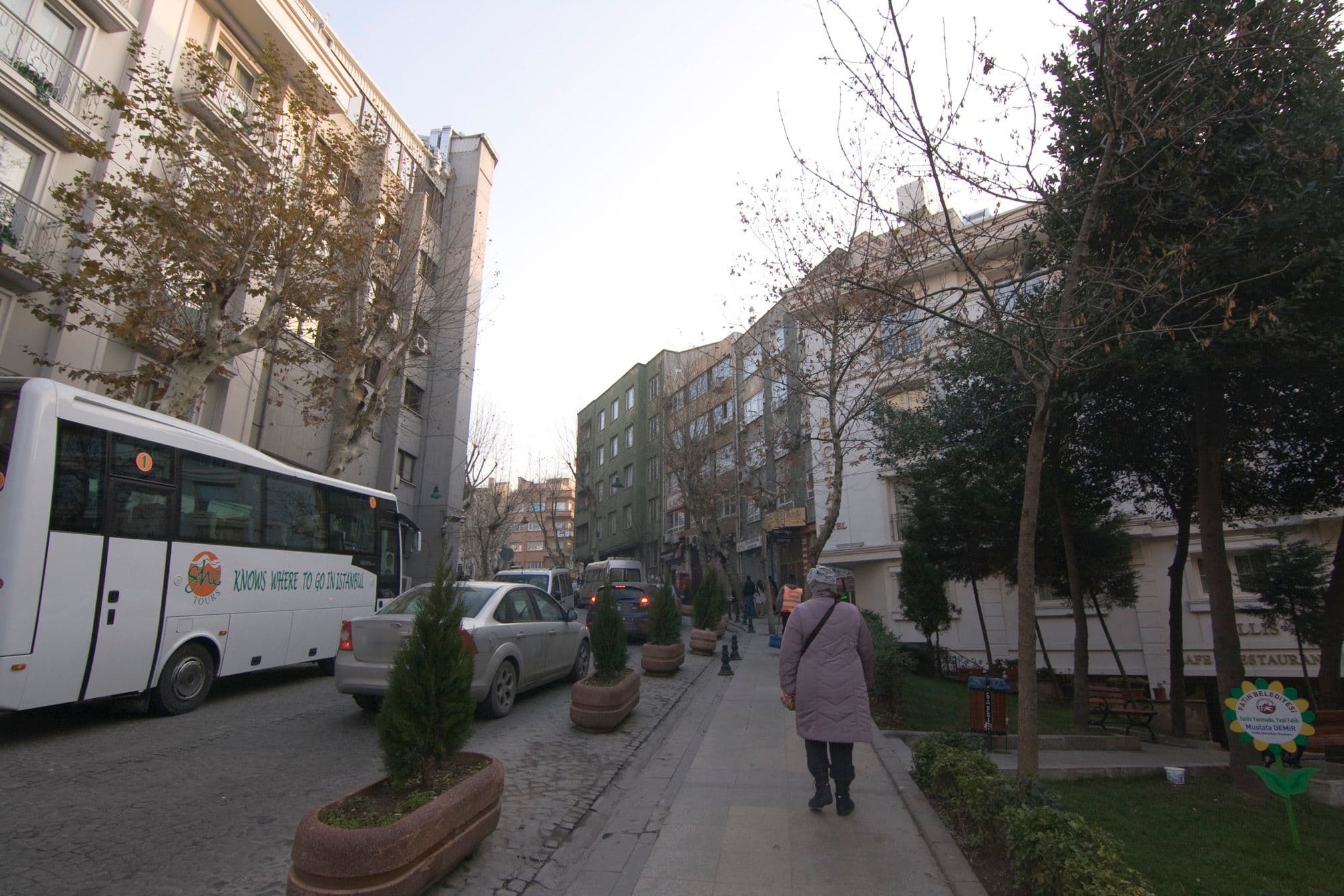 Street view near İnnova, Sultanahmet