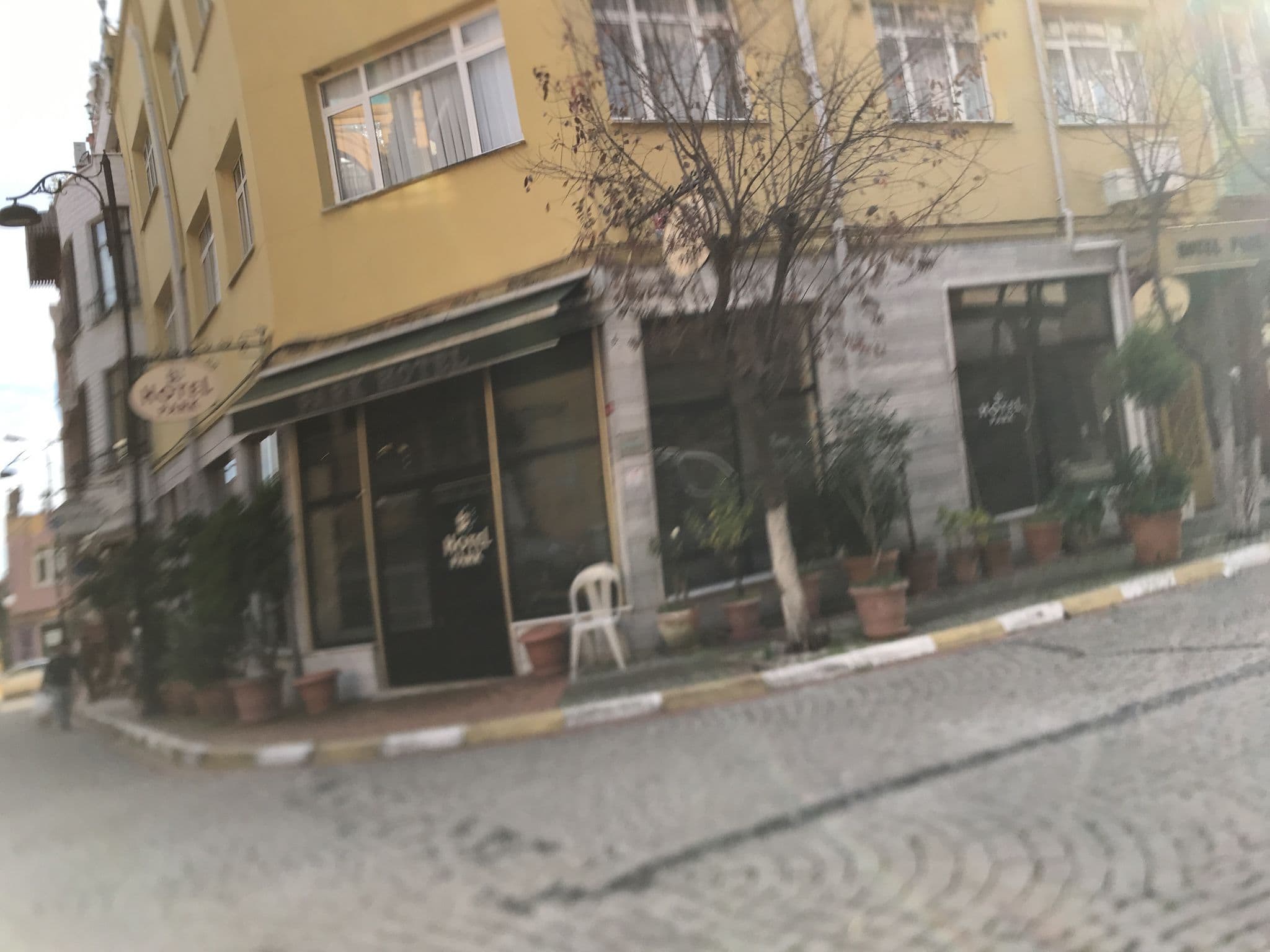 Street view near Four Seasons Hotel, Sultanahmet