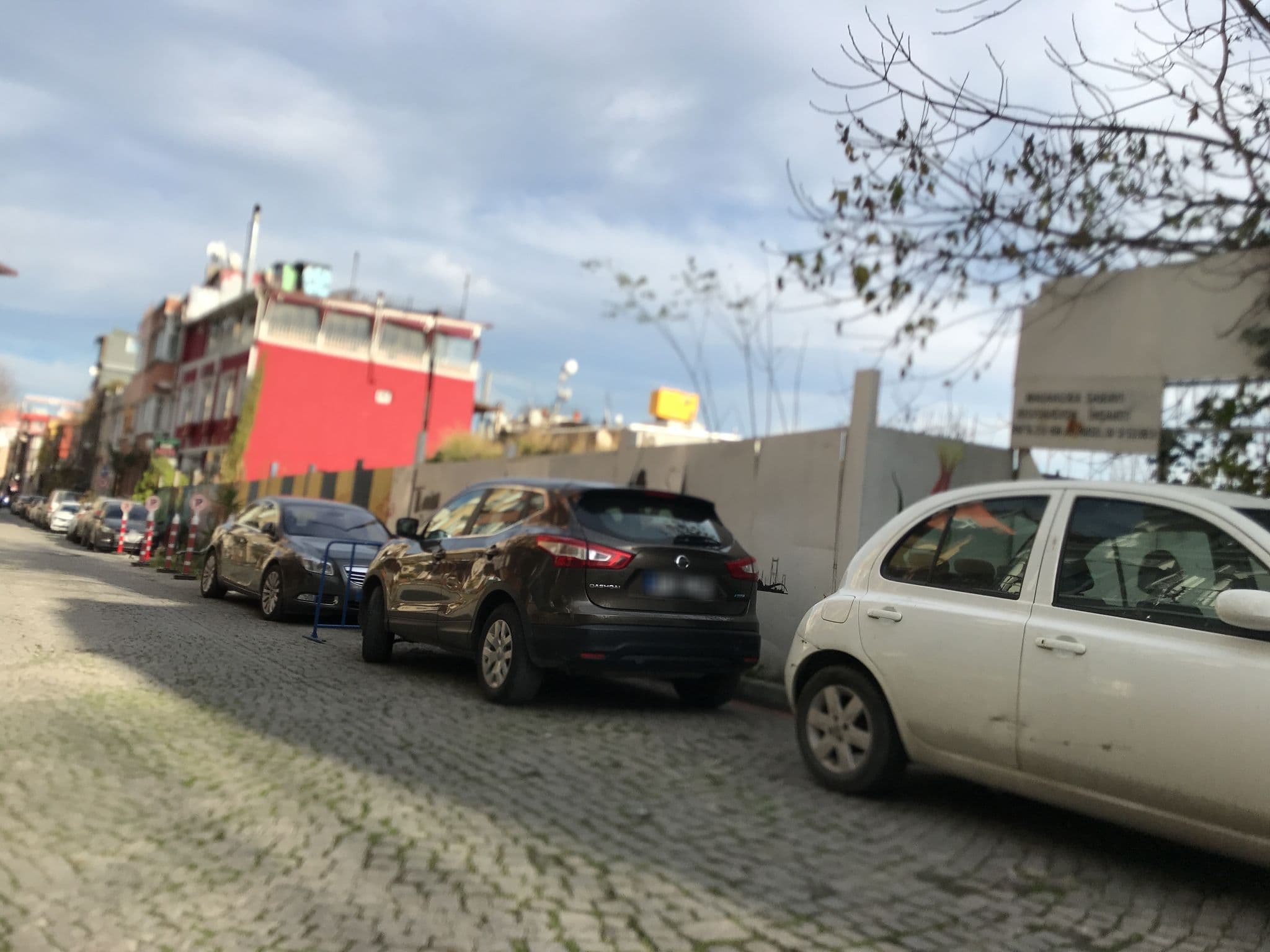 Street view near Cosmopolitan Park Hotel, Sultanahmet