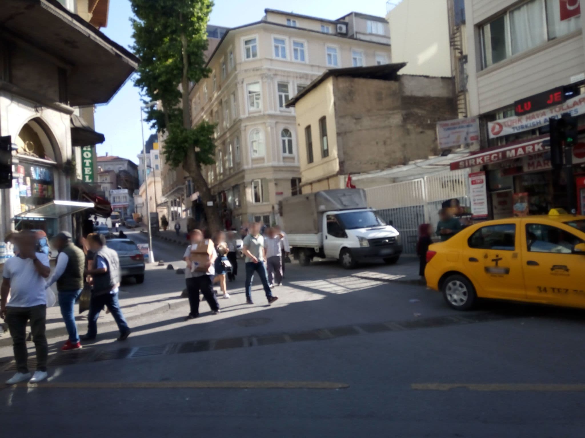 Street view near Sirinpalace, Eminönü