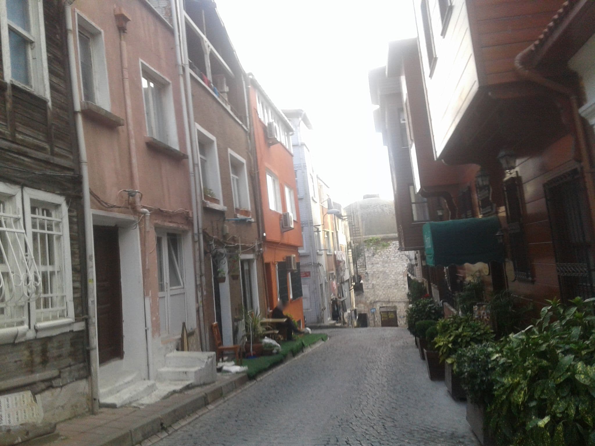 Street view near Ayasofya Hotel, Sultanahmet — © hemengul (CC BY-SA · Mapillary)