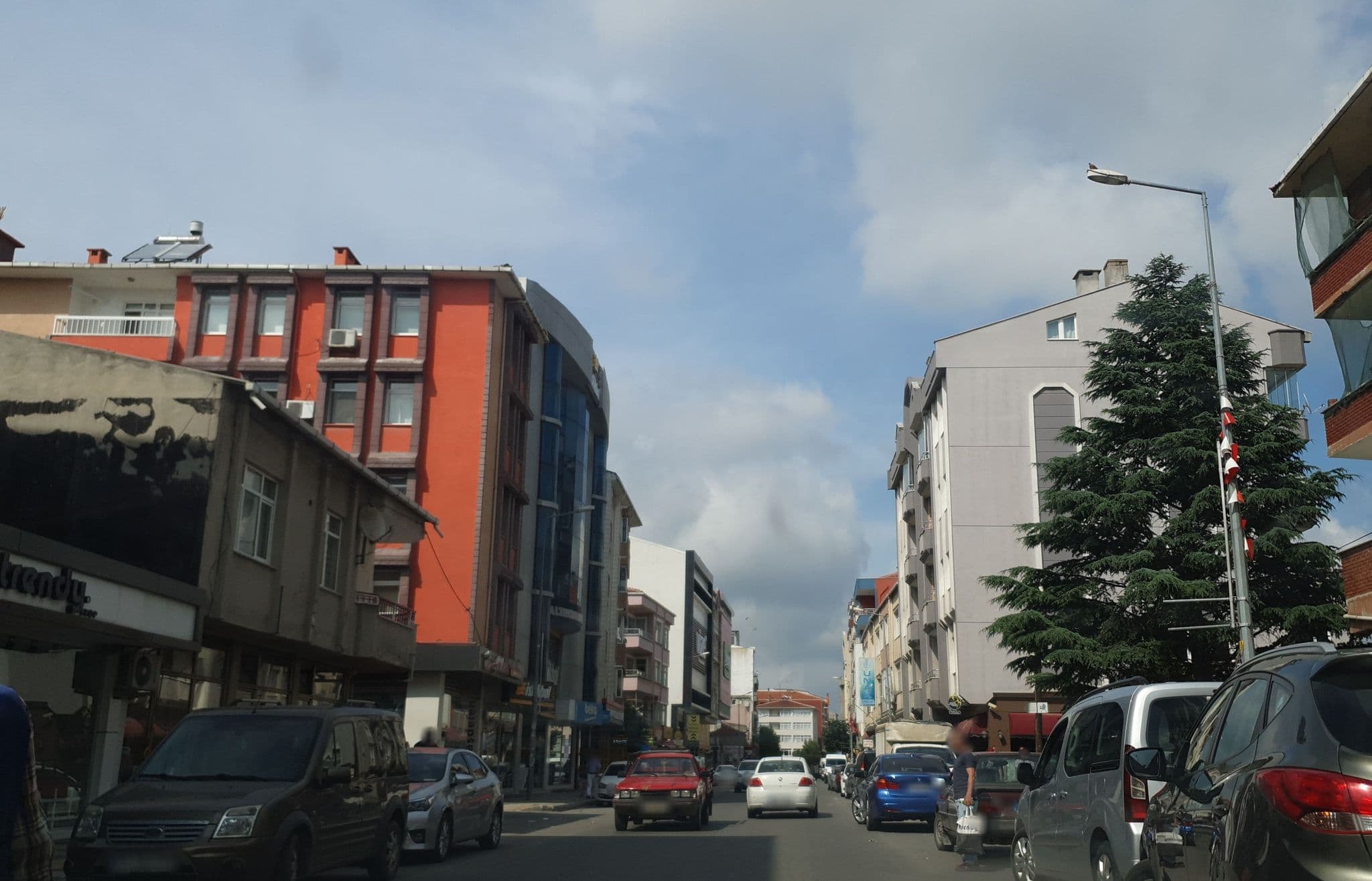 Street view near Sezen Otel, Çerkezköy — © sis651 (CC BY-SA · Mapillary)