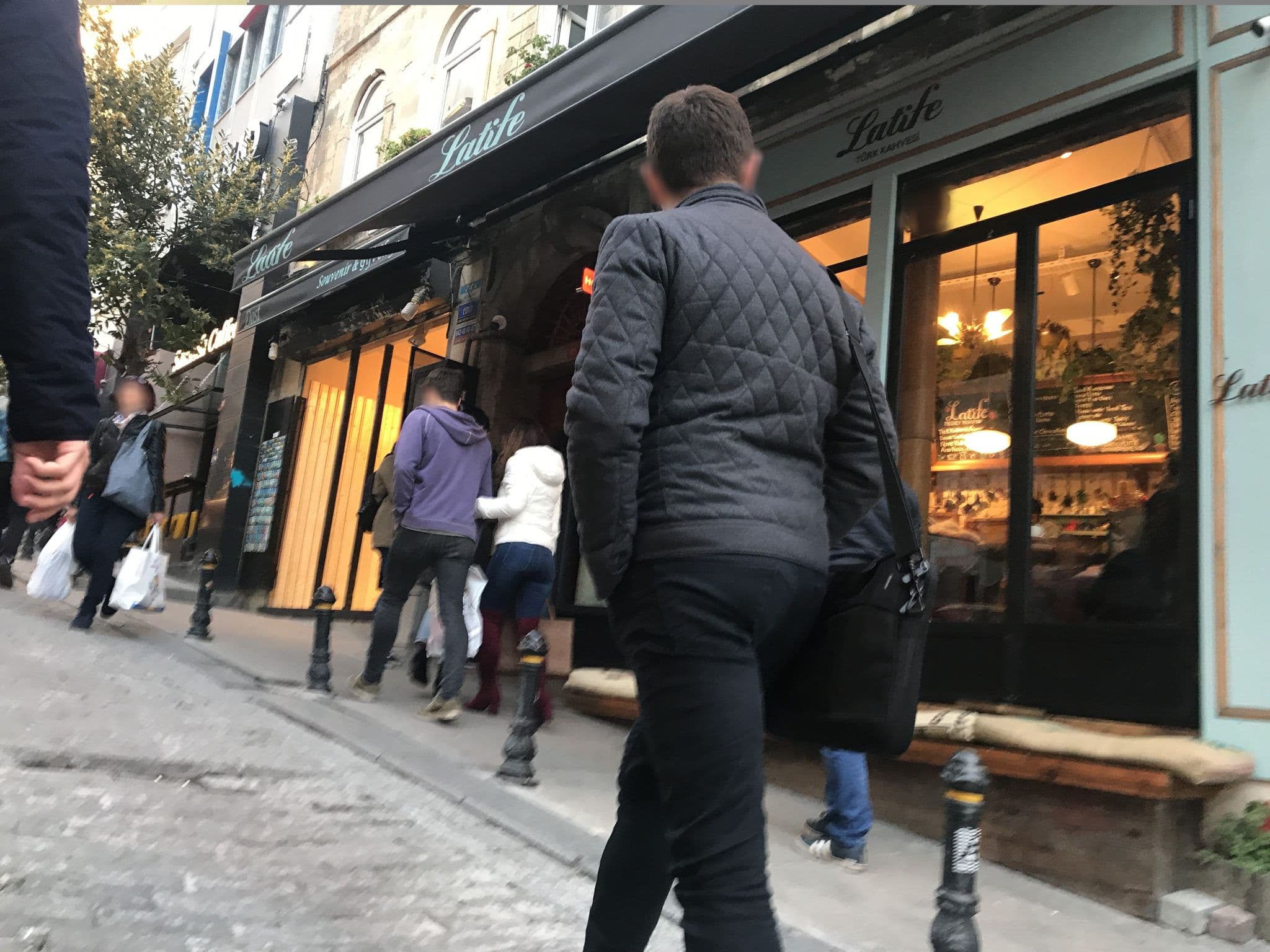 Street view near DUO Galata hotel, Eminönü