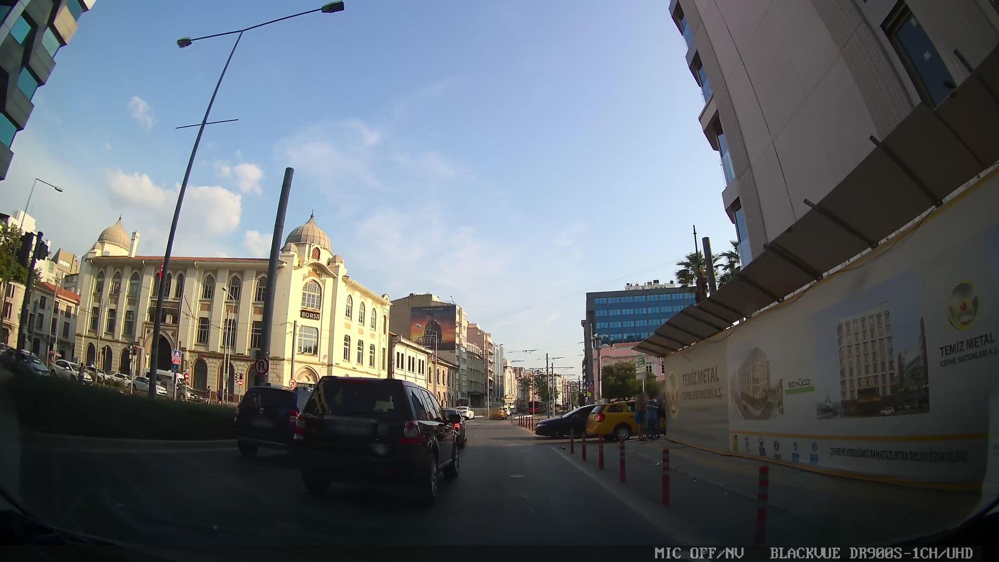 Street view near Marriott, İzmir — © asturksever (CC BY-SA · Mapillary)