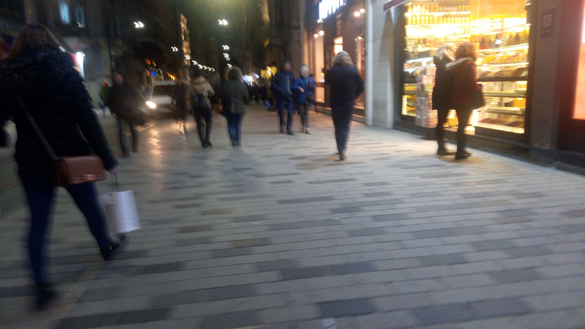 Street view near Sanai Hotel, Eminönü — © sgechkov (CC BY-SA · Mapillary)