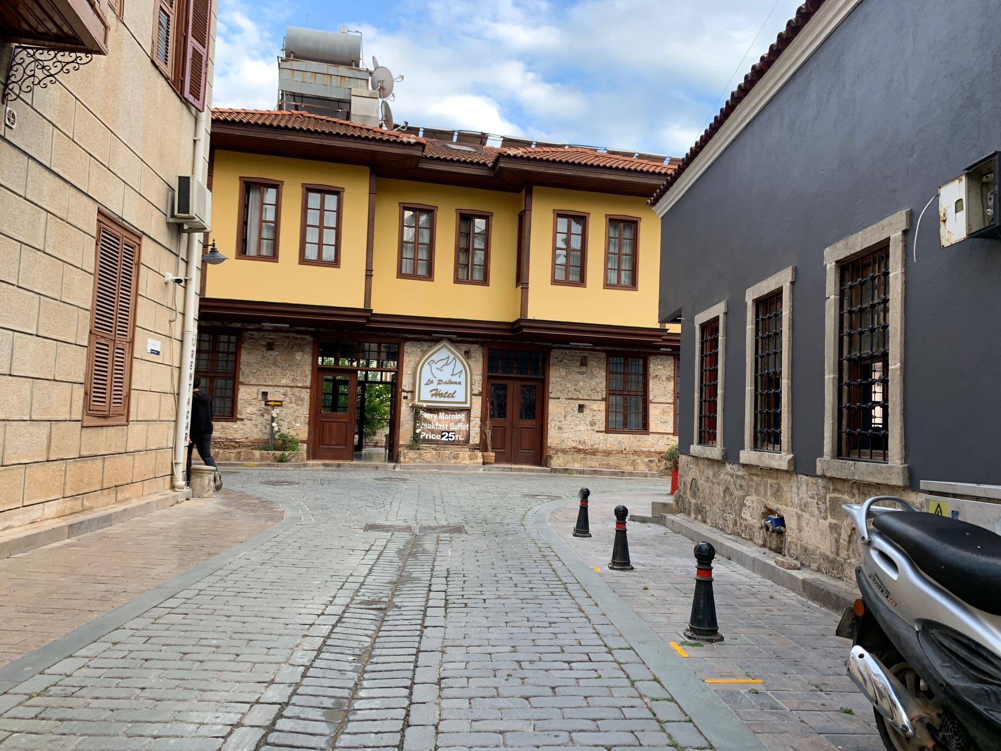 Street view near Saye, Antalya