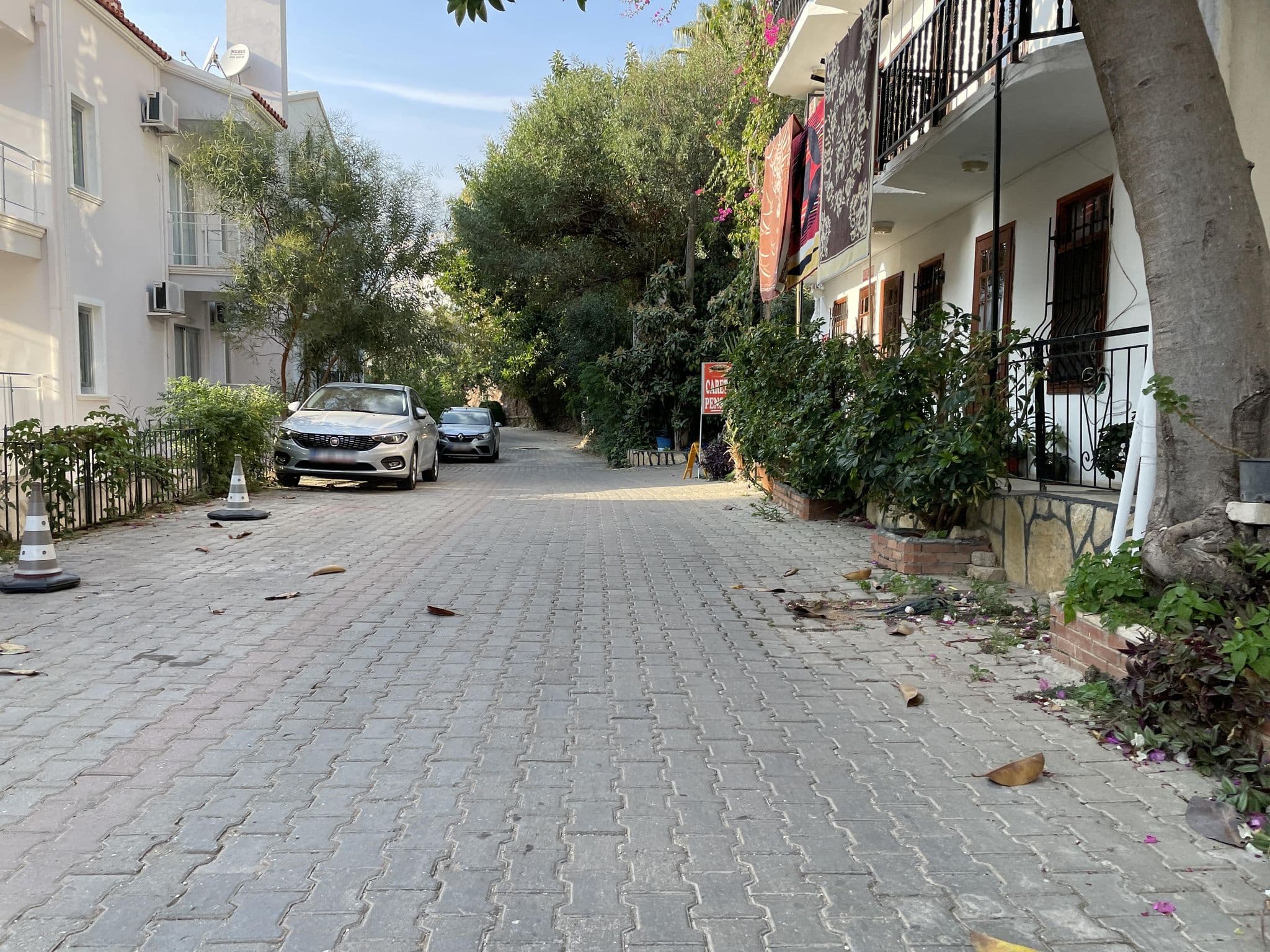 Street view near Caretta, Kaş — © egorka (CC BY-SA · Mapillary)