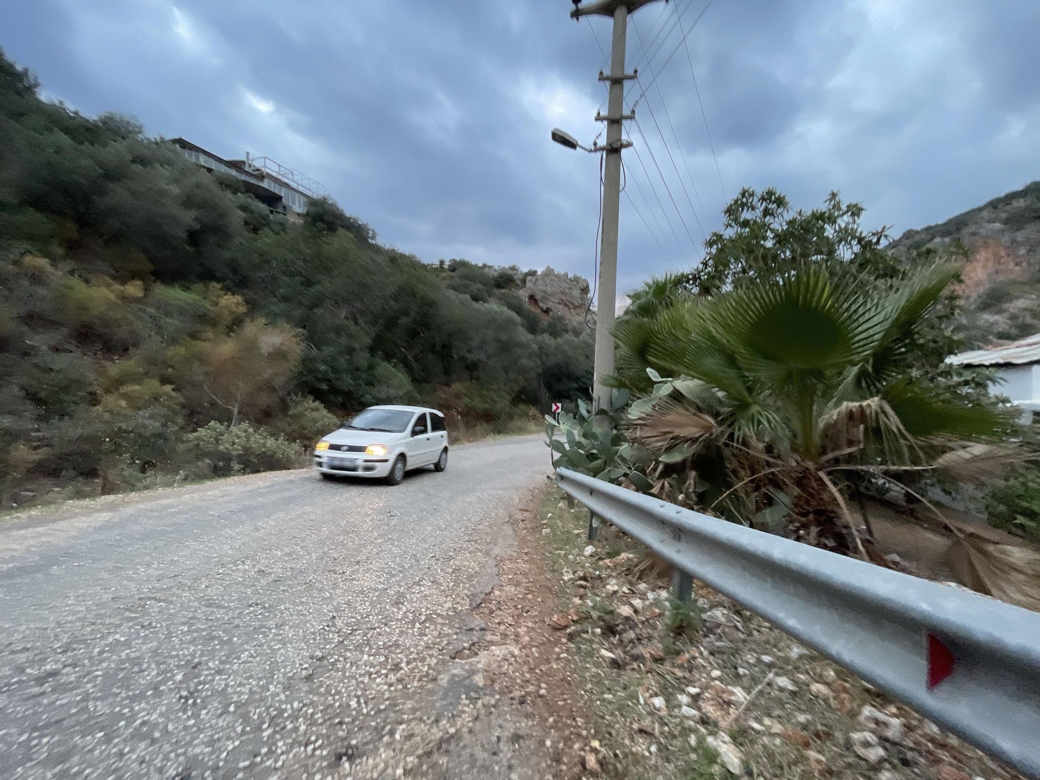 Street view near Harnup Camping, Kaş — © egorka (CC BY-SA · Mapillary)