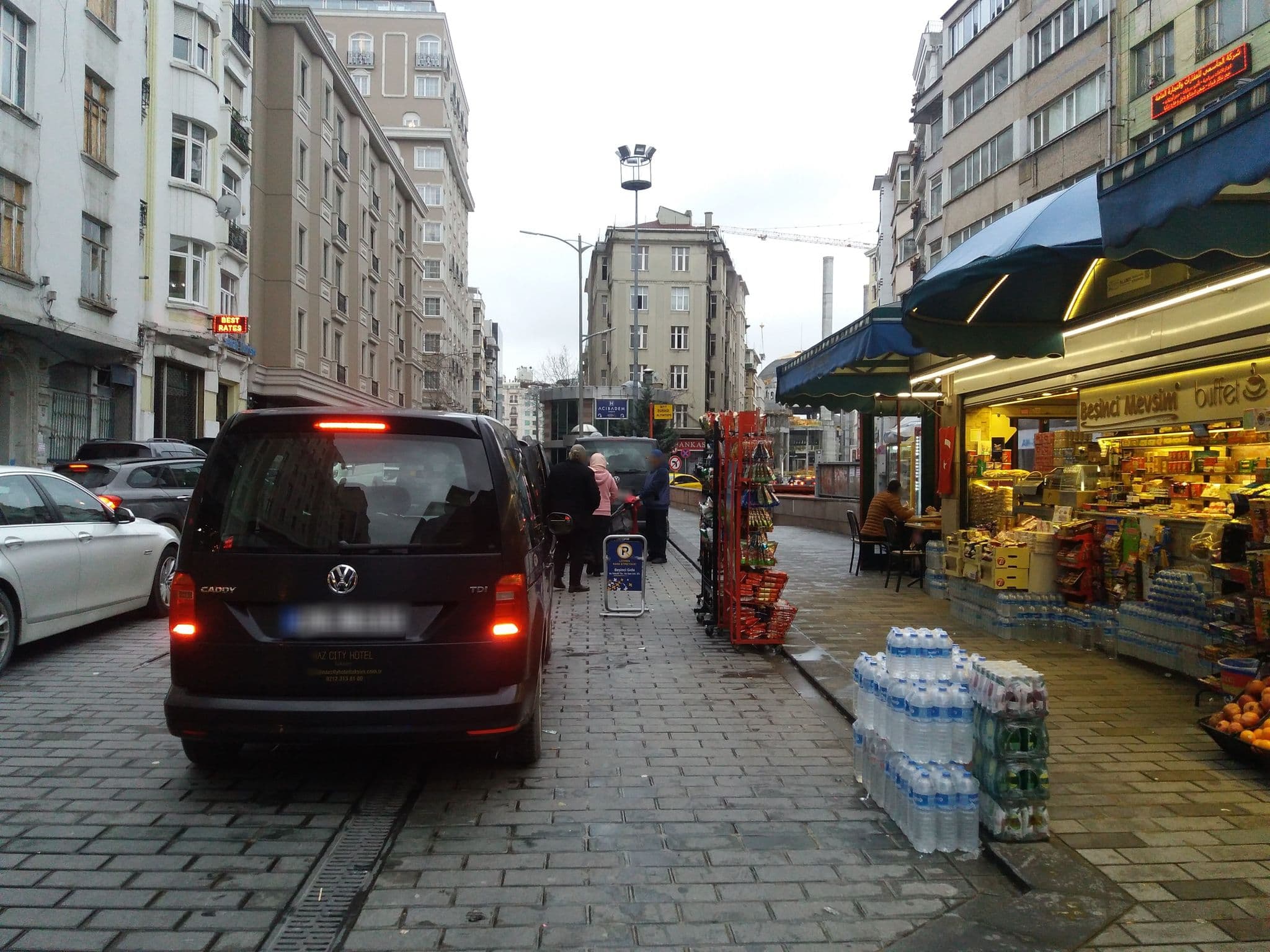 Street view near Fidan City Hotel, Şişli