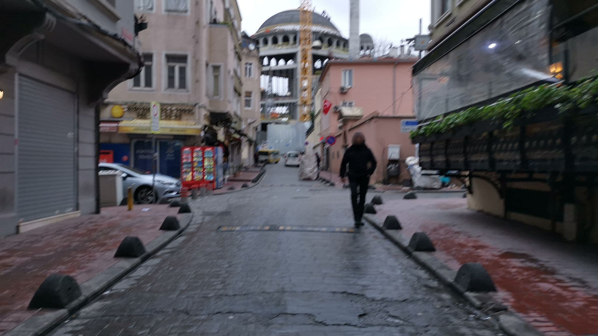 Street view near Park Hotel, Eminönü