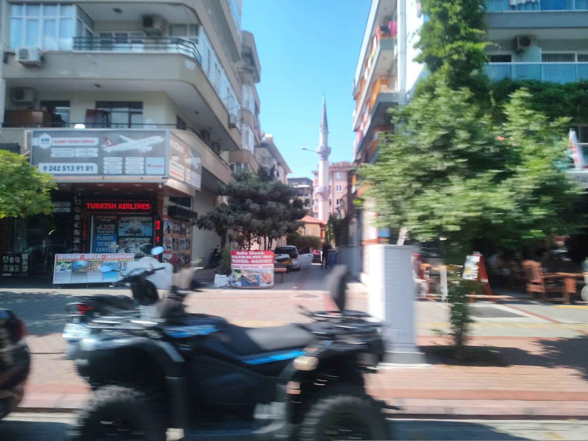 Street view near Gallion Otel, Alanya — © ldenisn (CC BY-SA · Mapillary)