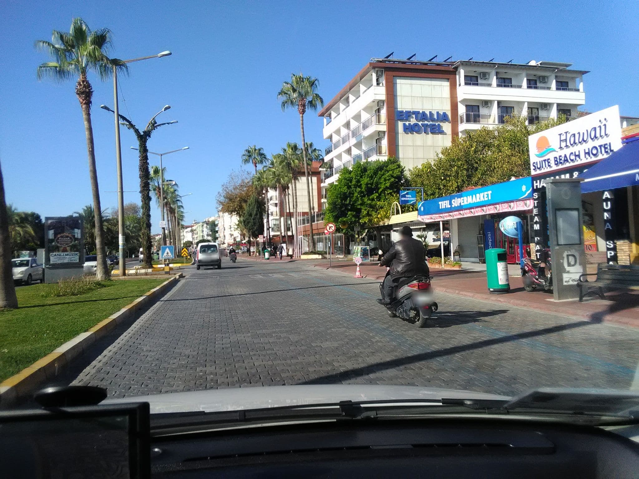 Street view near Hotel Wien, Alanya — © andershl (CC BY-SA · Mapillary)