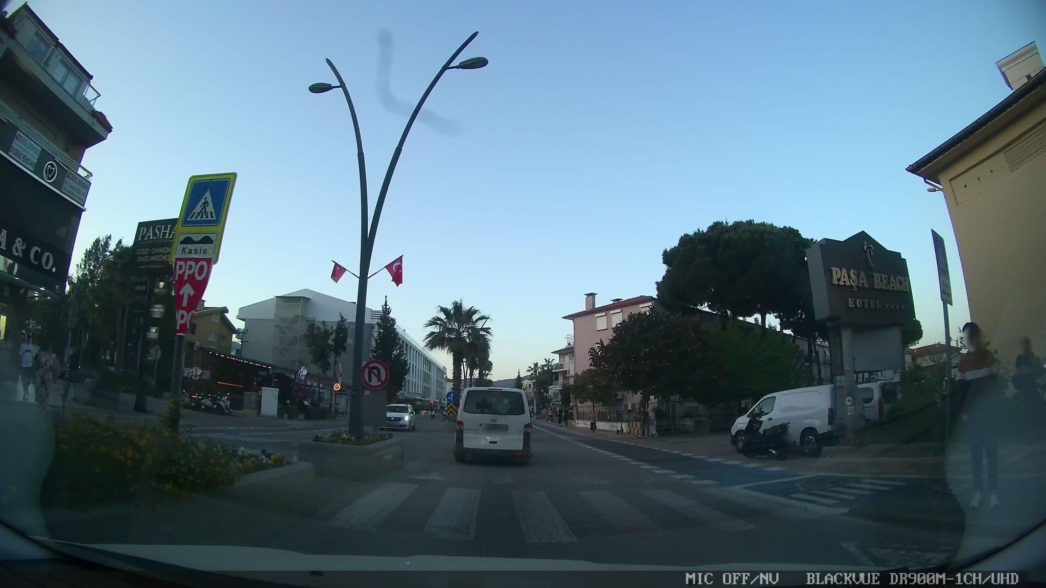 Street view near Pasa Beach Hotel, Marmaris — © asturksever (CC BY-SA · Mapillary)