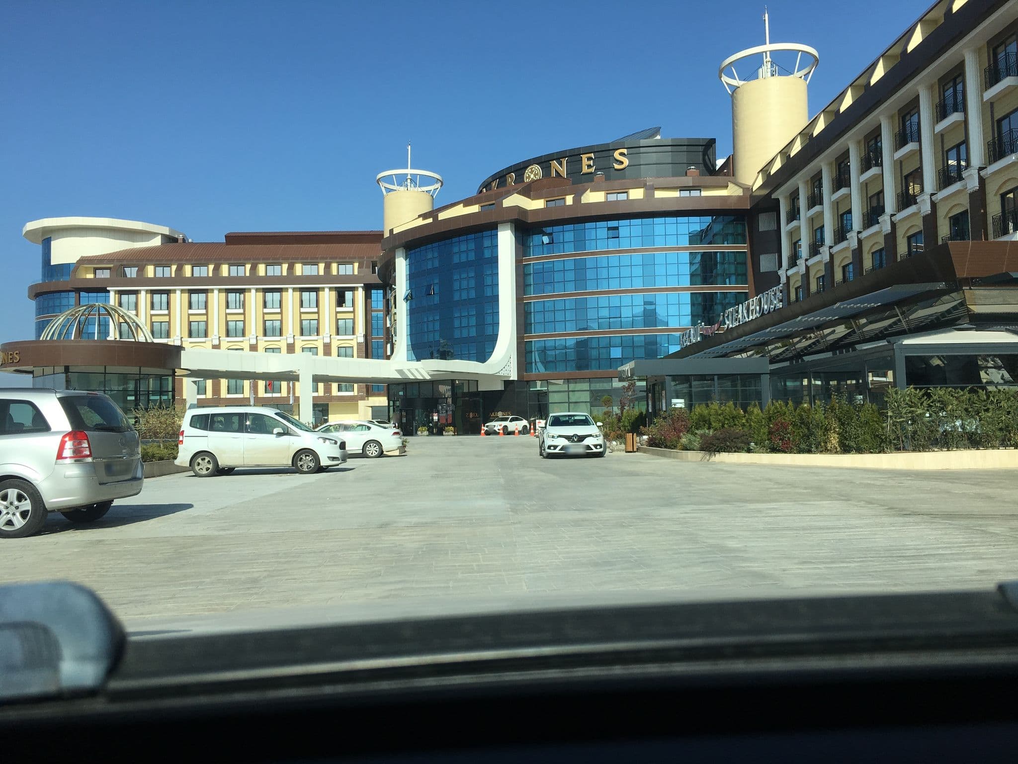Street view near Akrones Termal Otel, Afyonkarahisar — © kaymakam (CC BY-SA · Mapillary)