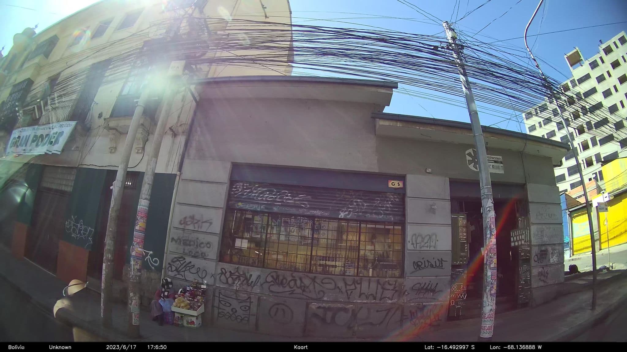 Street view near Hostal Ingavi, La Paz