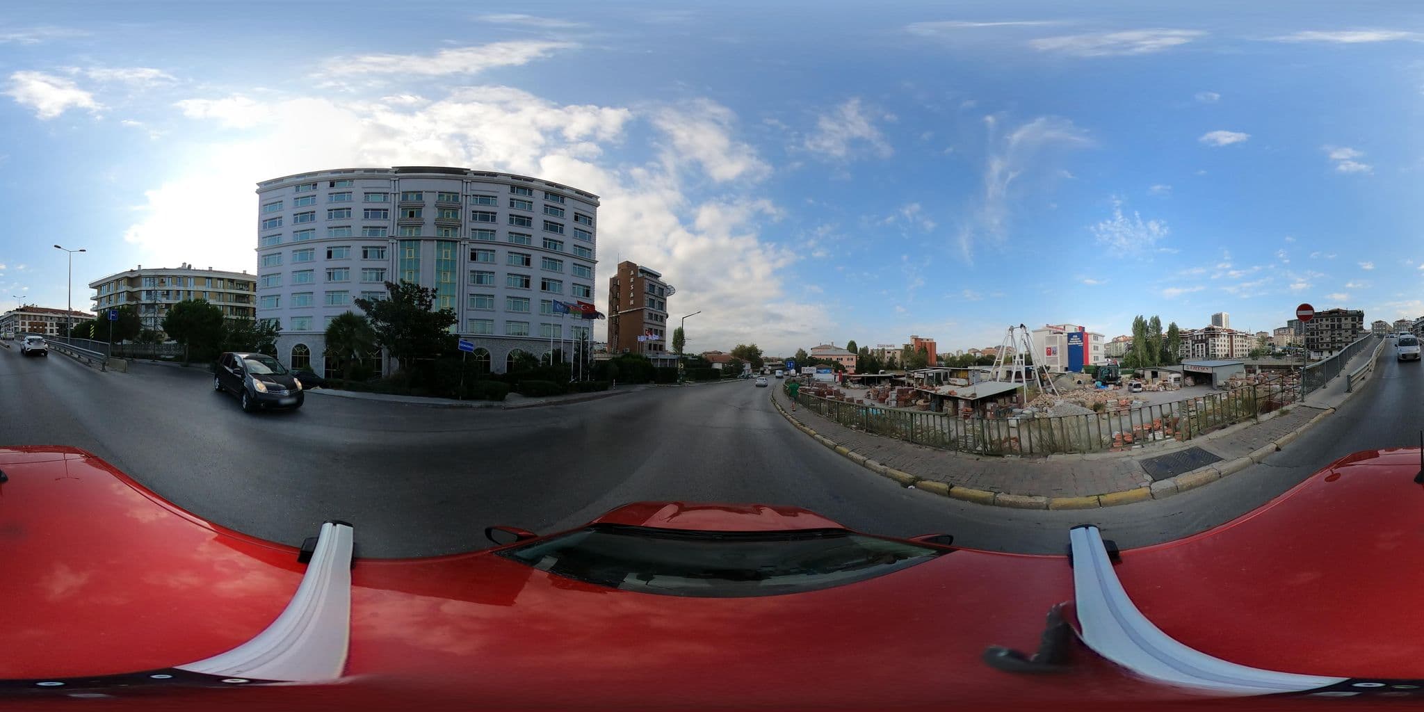 Street view near Elite Hotel Dragos, Maltepe — © ademturkmen (CC BY-SA · Mapillary)