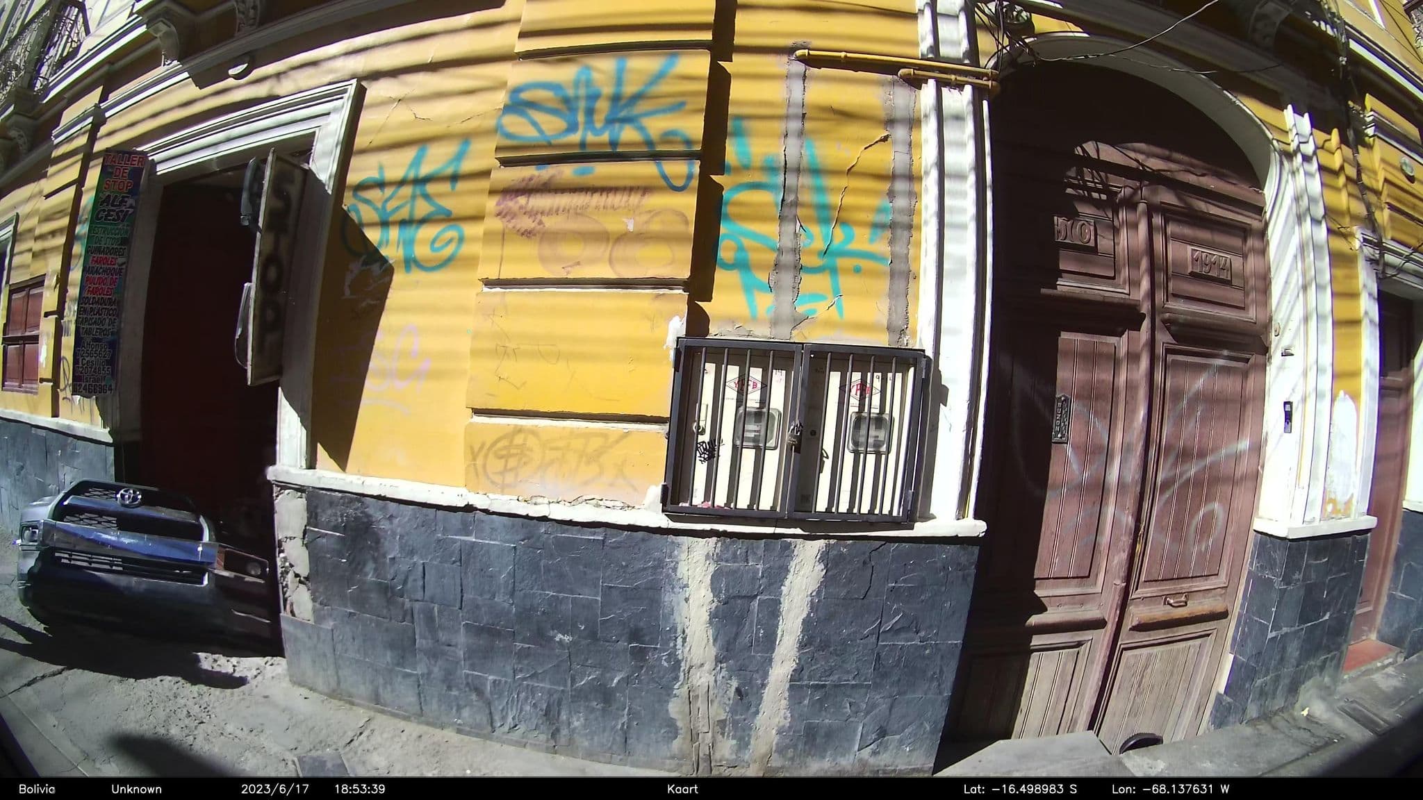 Street view near Hotel Nuevo Sol, La Paz