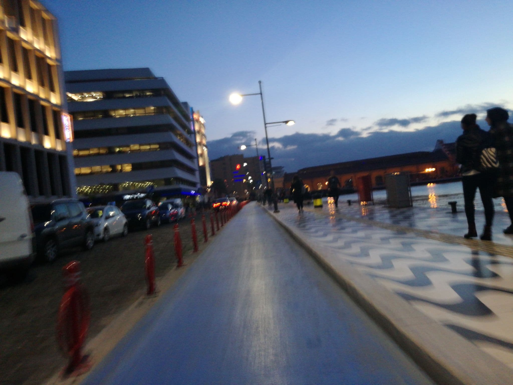 Street view near Key Hotel, İzmir — © thrsh (CC BY-SA · Mapillary)