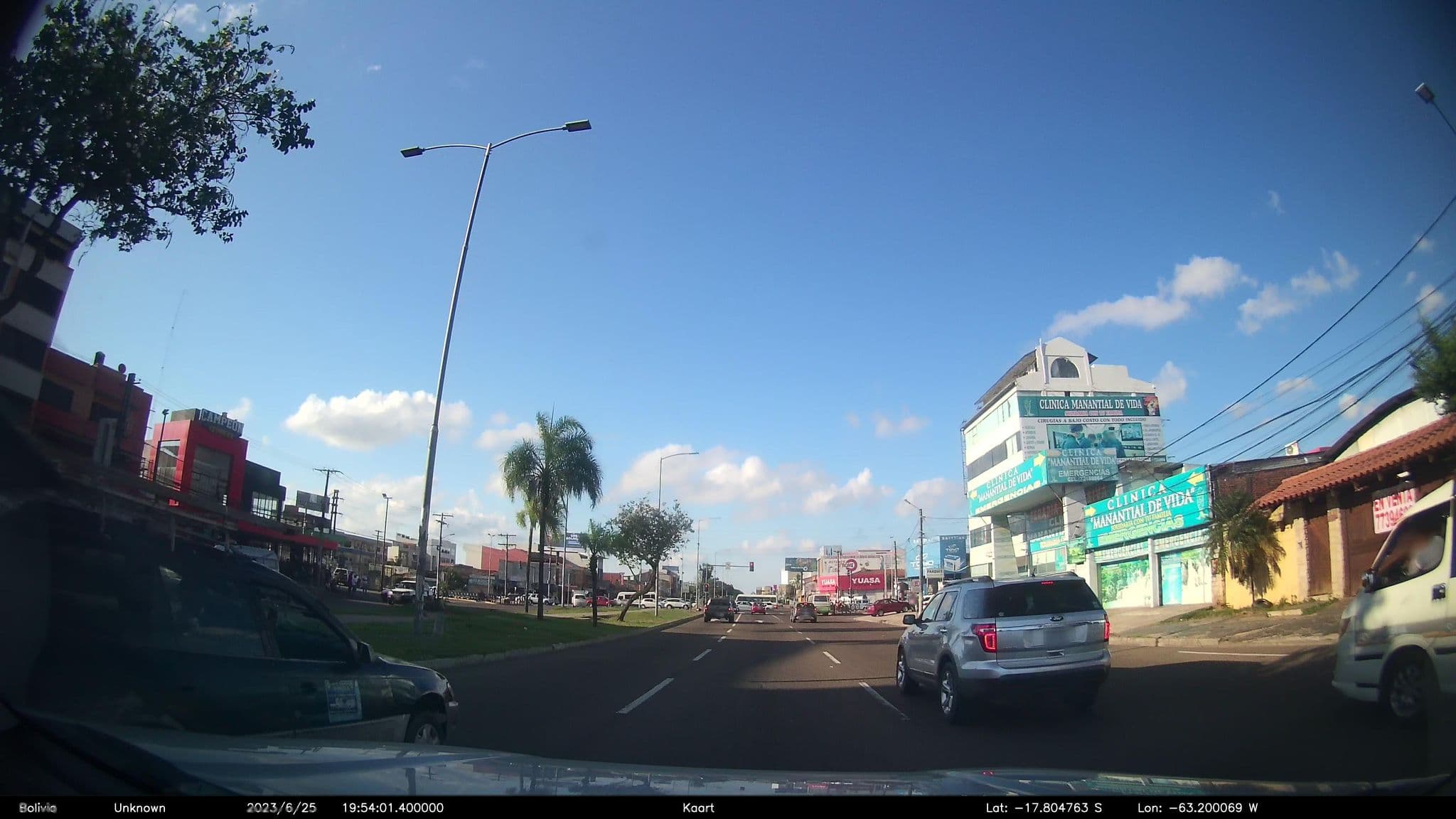 Street view near Residencial Santiago, Santa Cruz de la Sierra