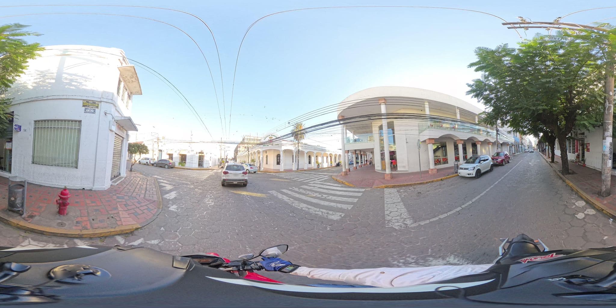 Street view near Residential Bolivar, Santa Cruz de la Sierra