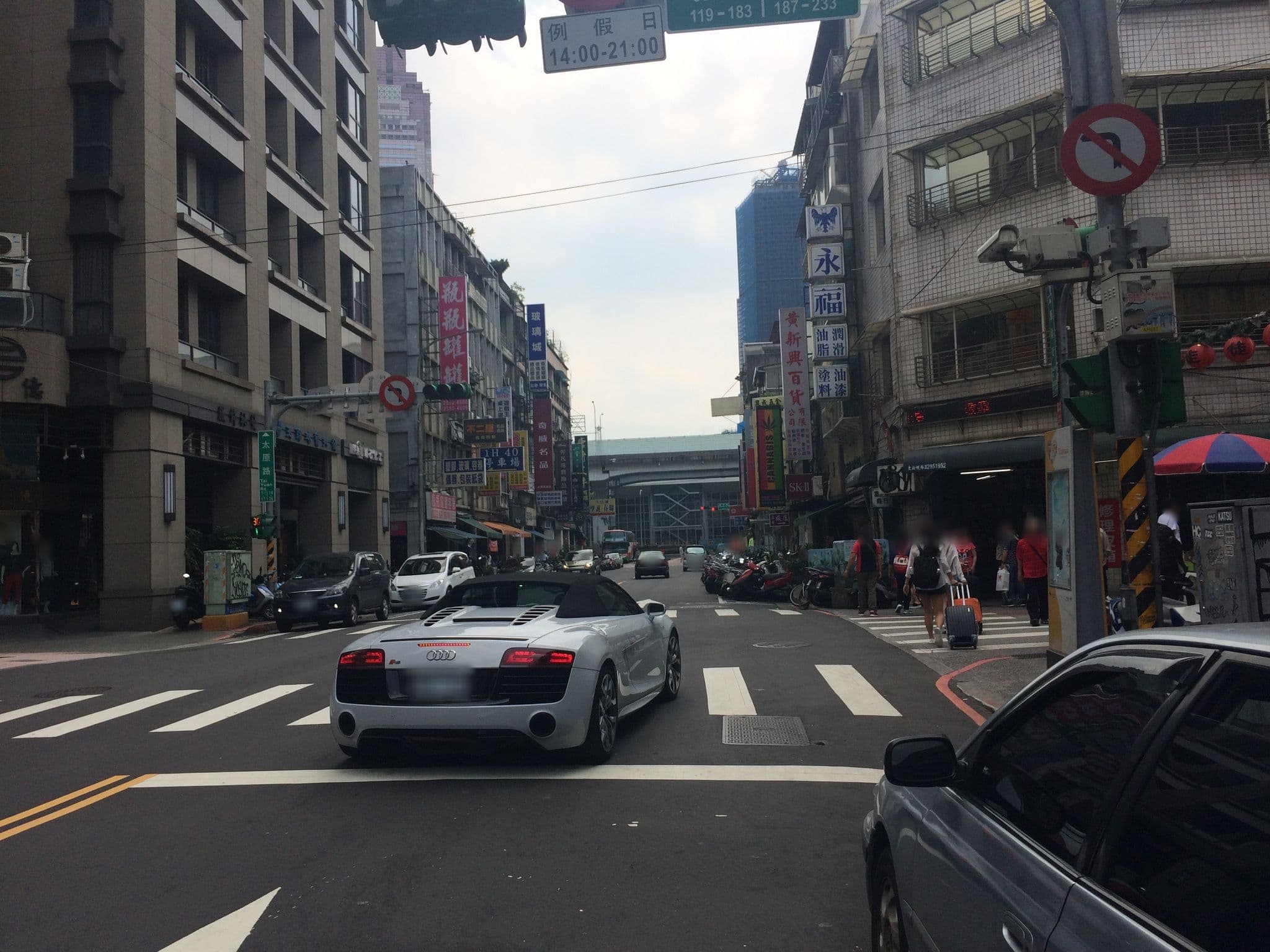 Street view near 漫步1948, Taipei — © shangkuanlc (CC BY-SA · Mapillary)