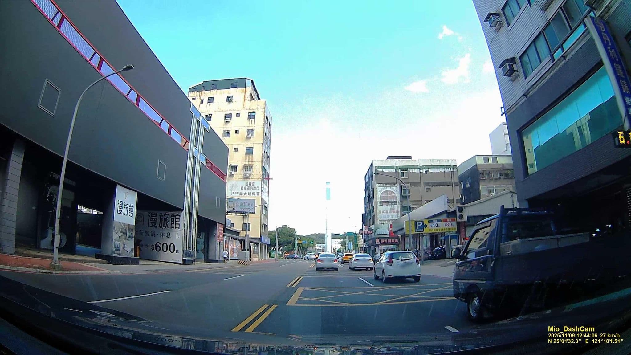 Street view near IF音樂商務, Taoyuan — © hcyen (CC BY-SA · Mapillary)