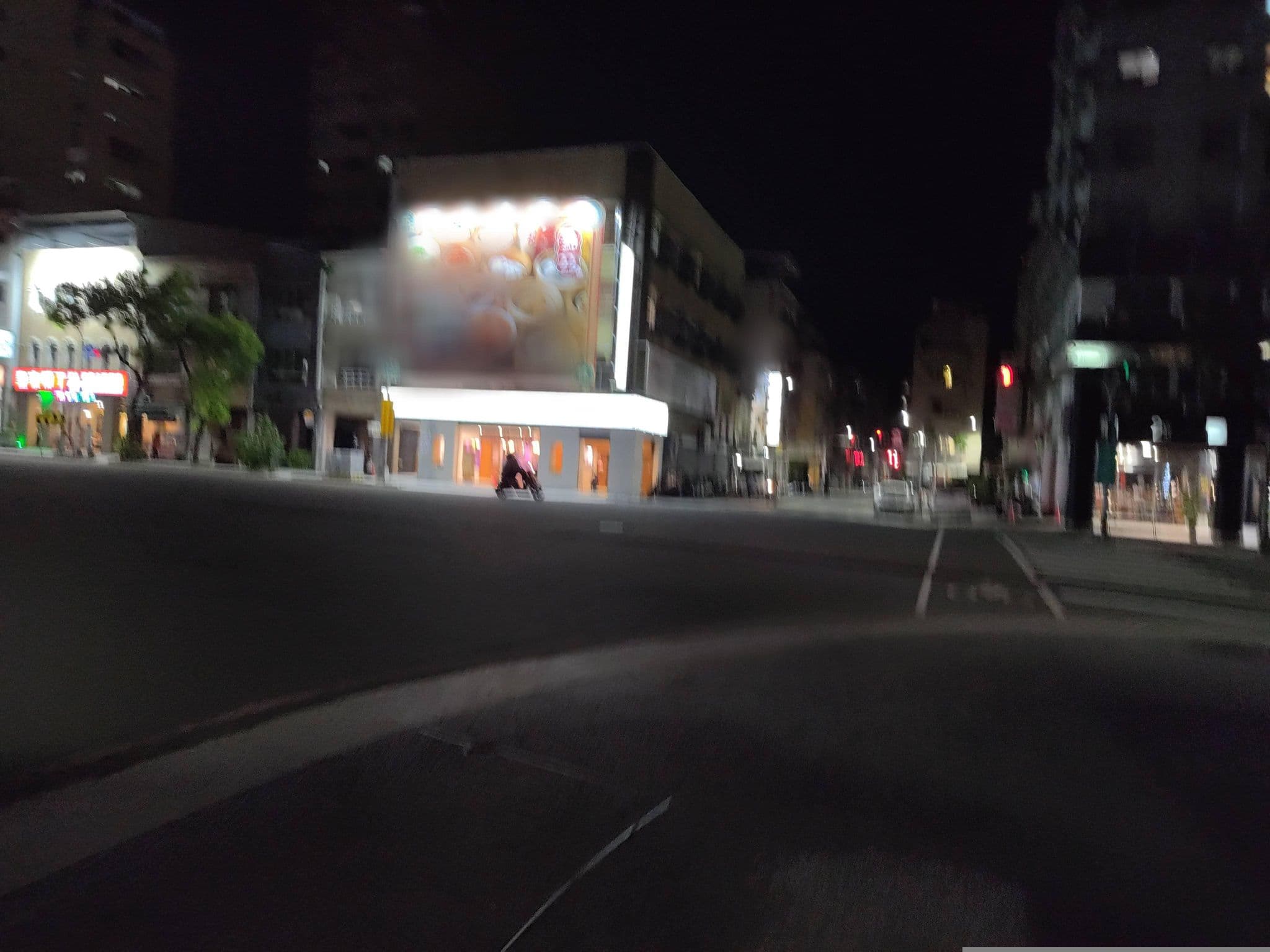 Street view near 237重機主題旅店.咖啡, Kaohsiung — © komali2 (CC BY-SA · Mapillary)
