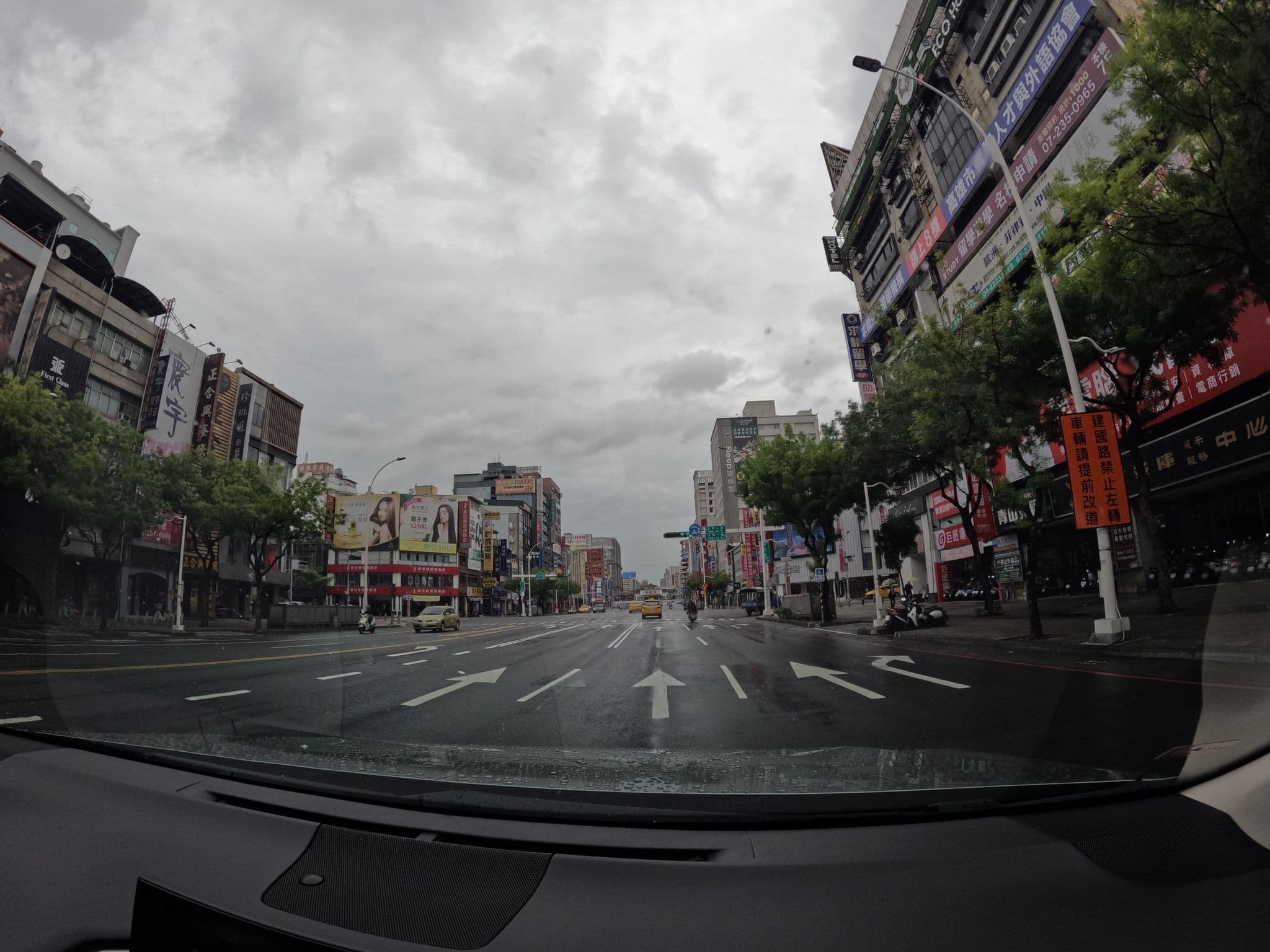 Street view near R10環保文旅, Kaohsiung — © littlebtc (CC BY-SA · Mapillary)