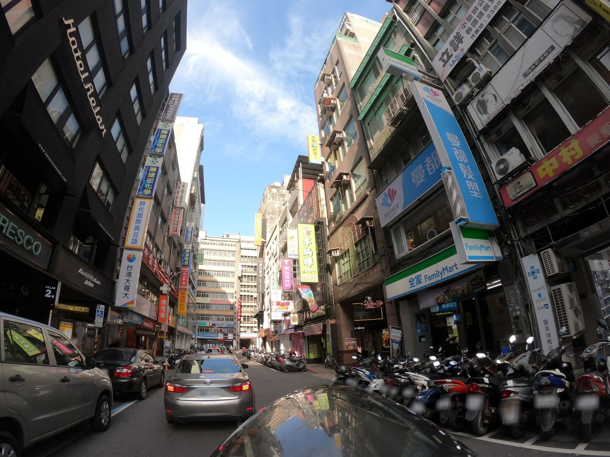 Street view near 旅樂序精品旅館-2館, Taipei — © heretpe2019 (CC BY-SA · Mapillary)