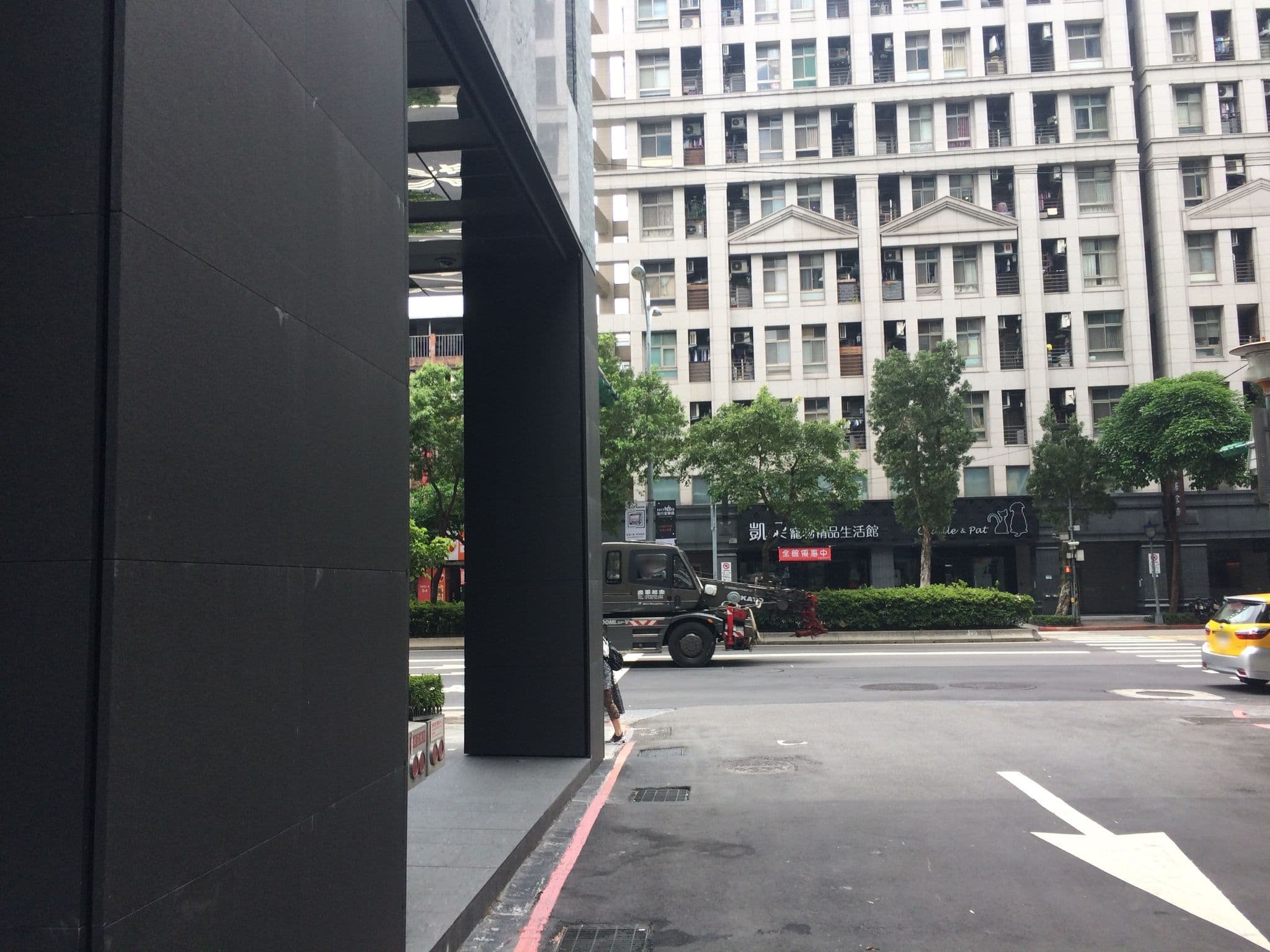 Street view near Lofe, Taipei — © shangkuanlc (CC BY-SA · Mapillary)
